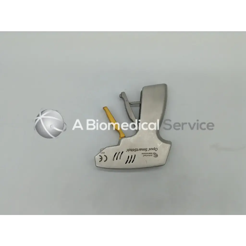 ArthroCare OPUS Medical OM8000 SmartStitch Suturing Device Handle