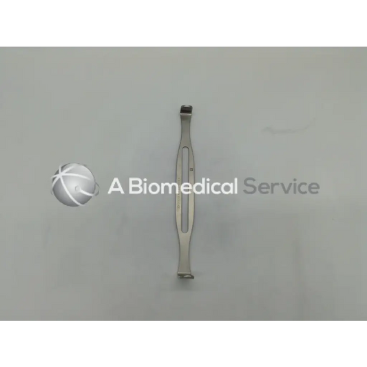 V. Mueller SU3660 Retractor - Surgical Tools