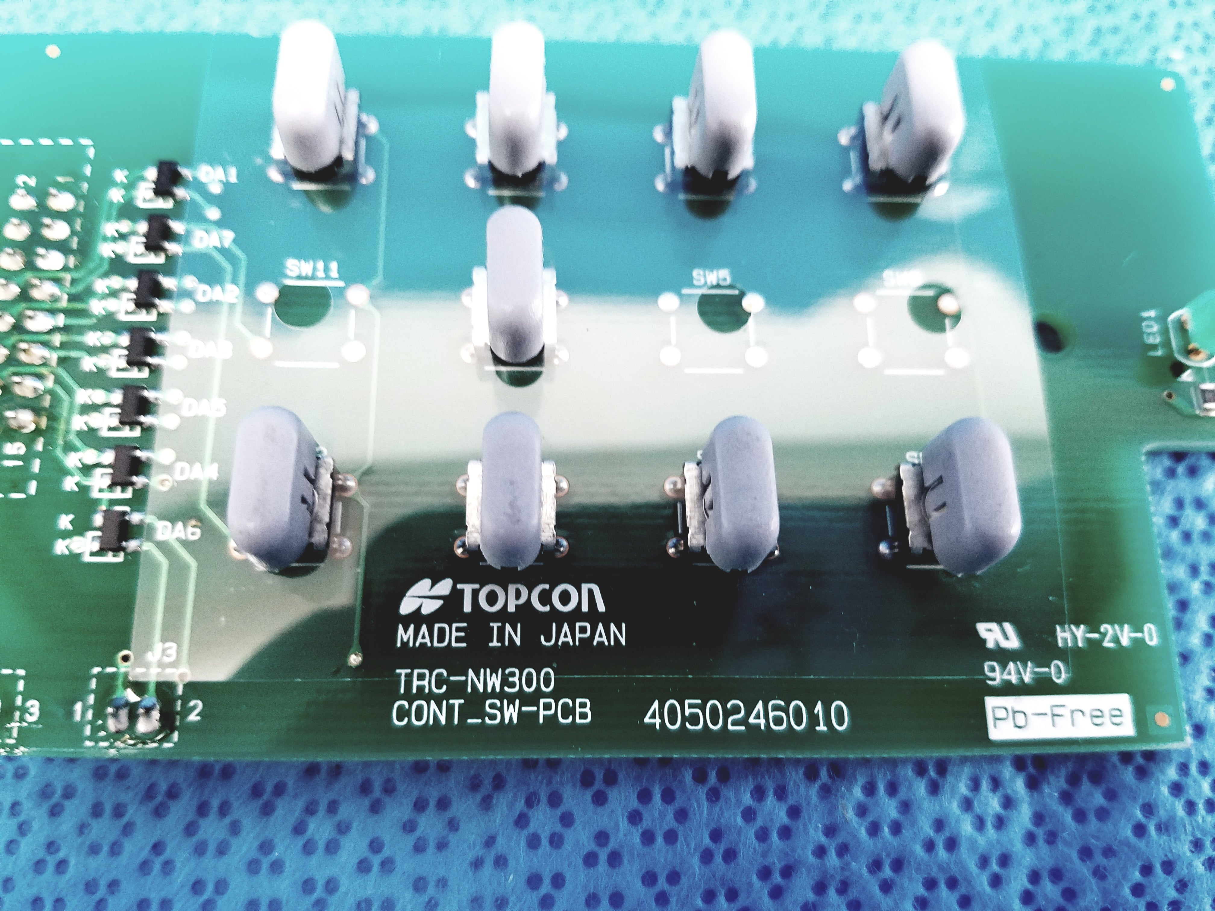 Load image into Gallery viewer, Topcon TRC-NW300 Control Switch PCB Board 4050246010 CONT-SW-PCB