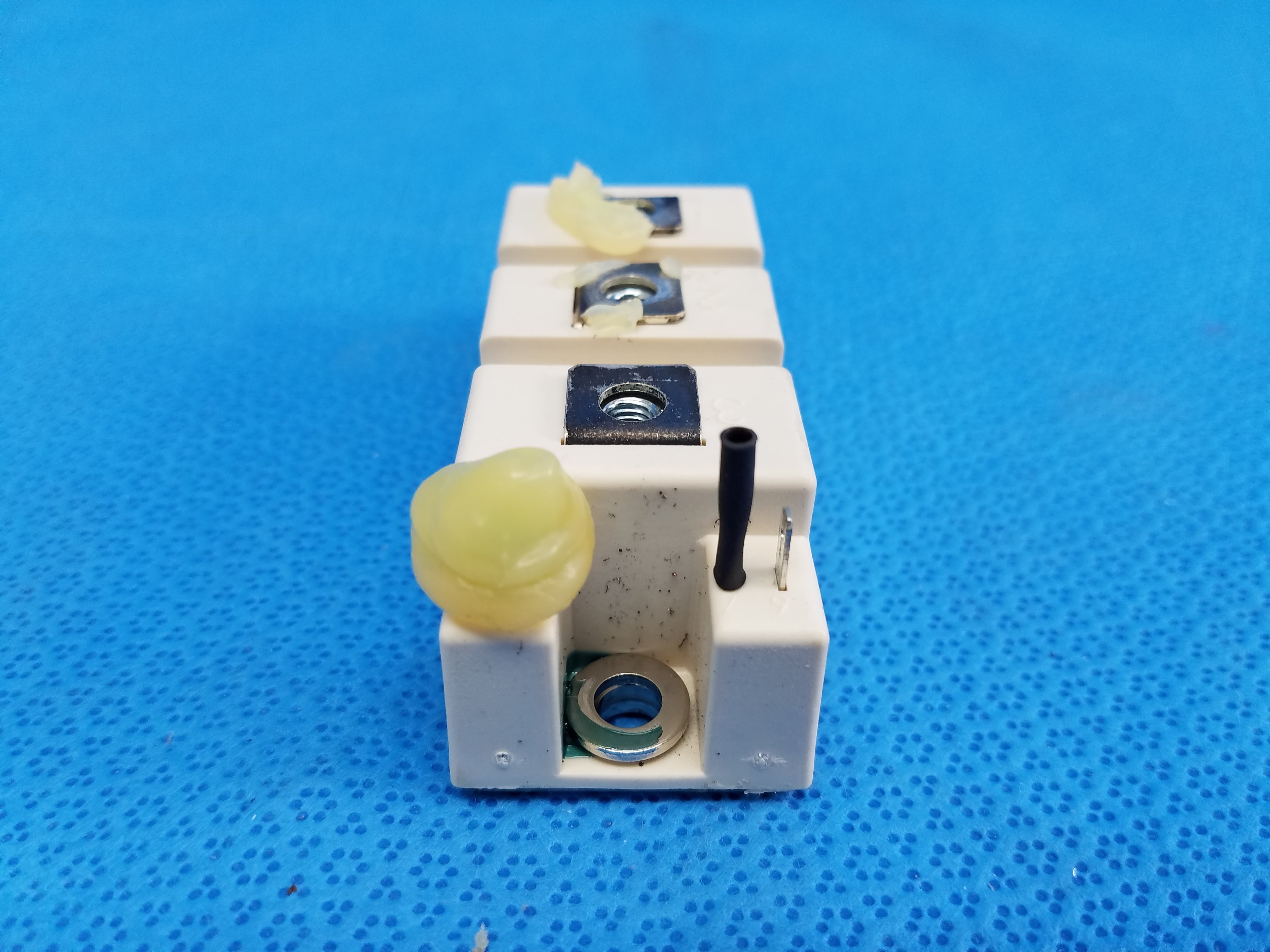 Load image into Gallery viewer, Semikron SKM195GB066D SEMITRANS M IGBT Power Module