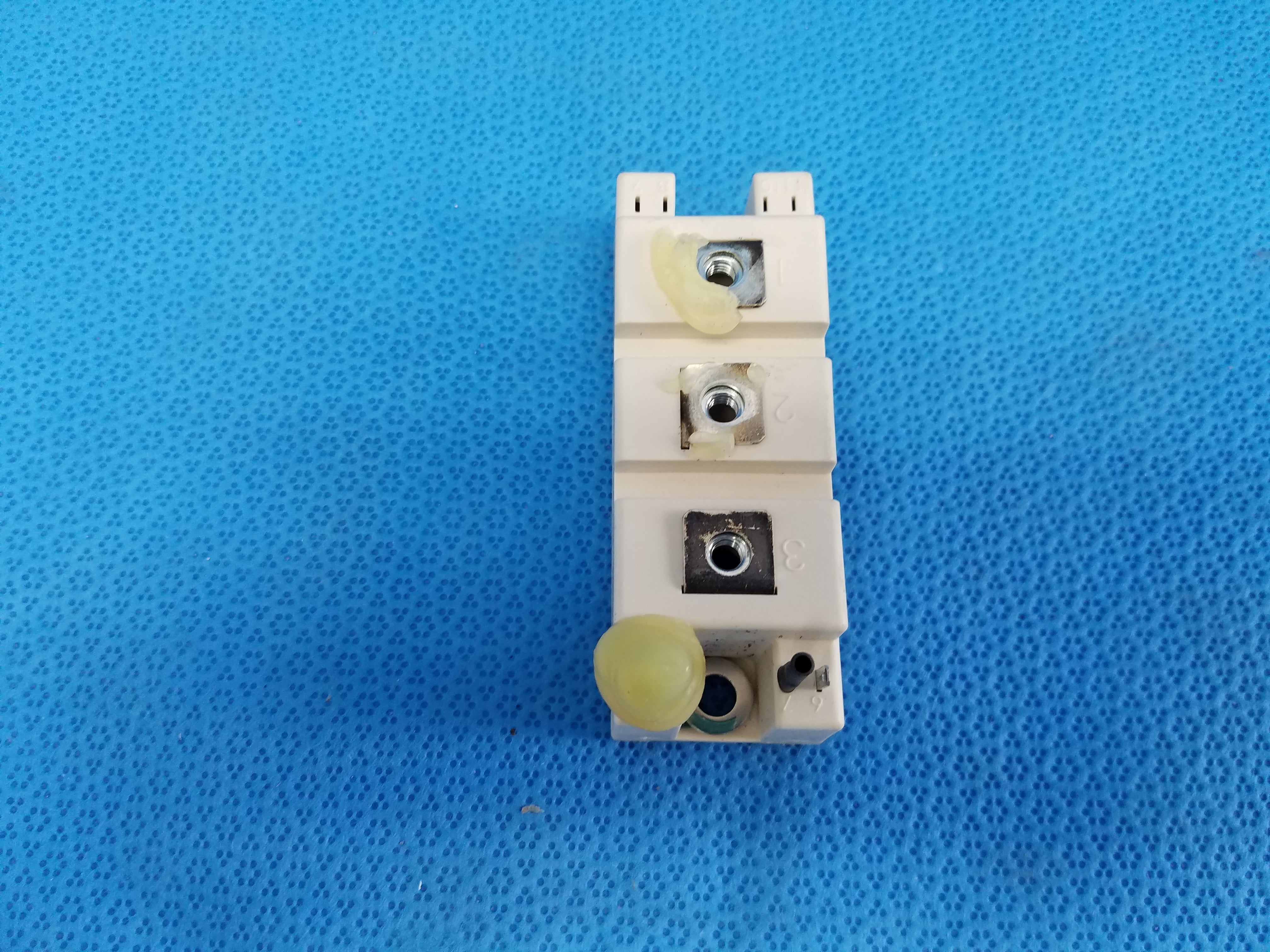 Load image into Gallery viewer, Semikron SKM195GB066D SEMITRANS M IGBT Power Module