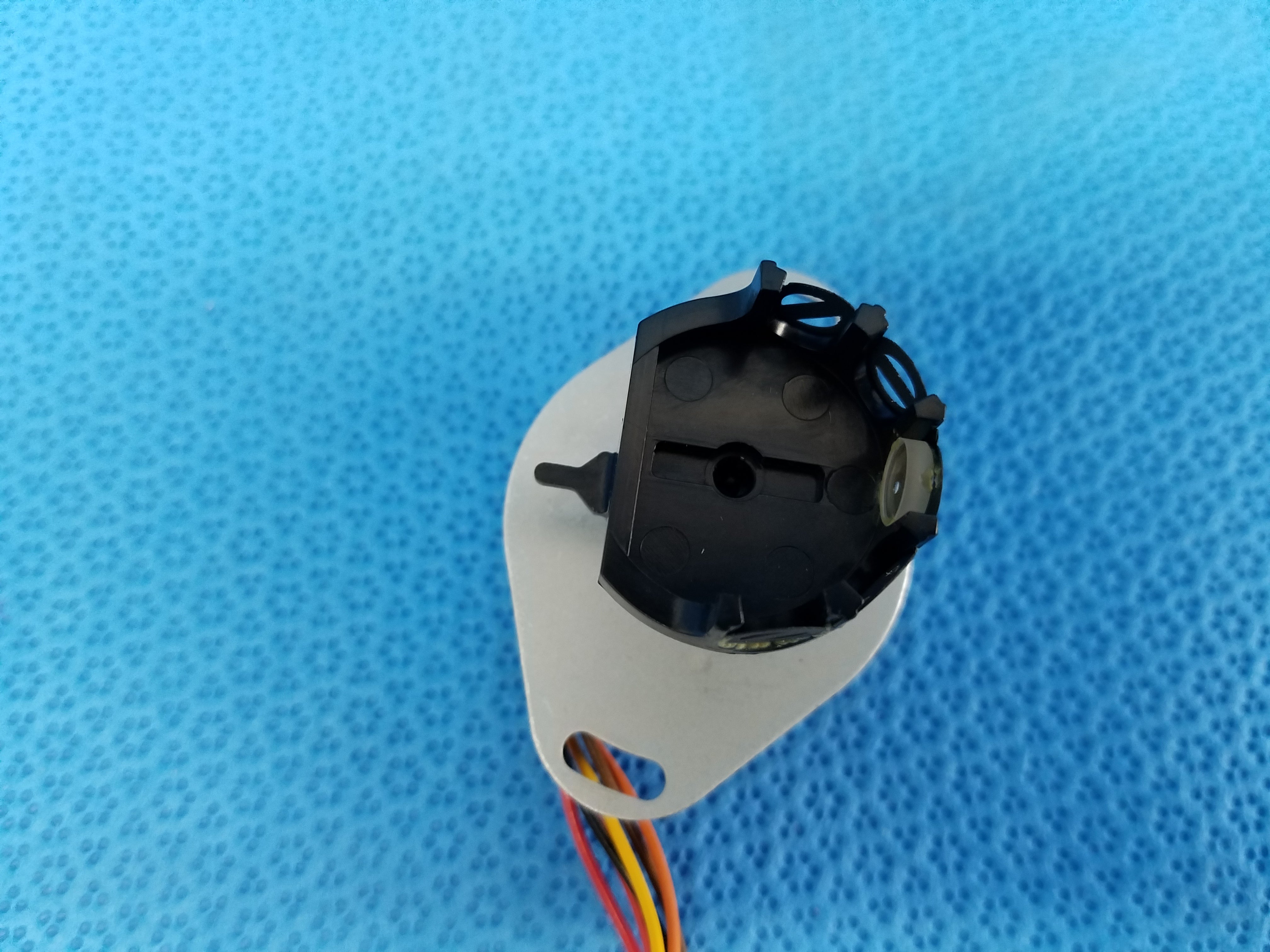 Load image into Gallery viewer, Internal NPM Stepper Motor Part PF35T-48C4 For Topcon TRC-NW8 Retinal Camera