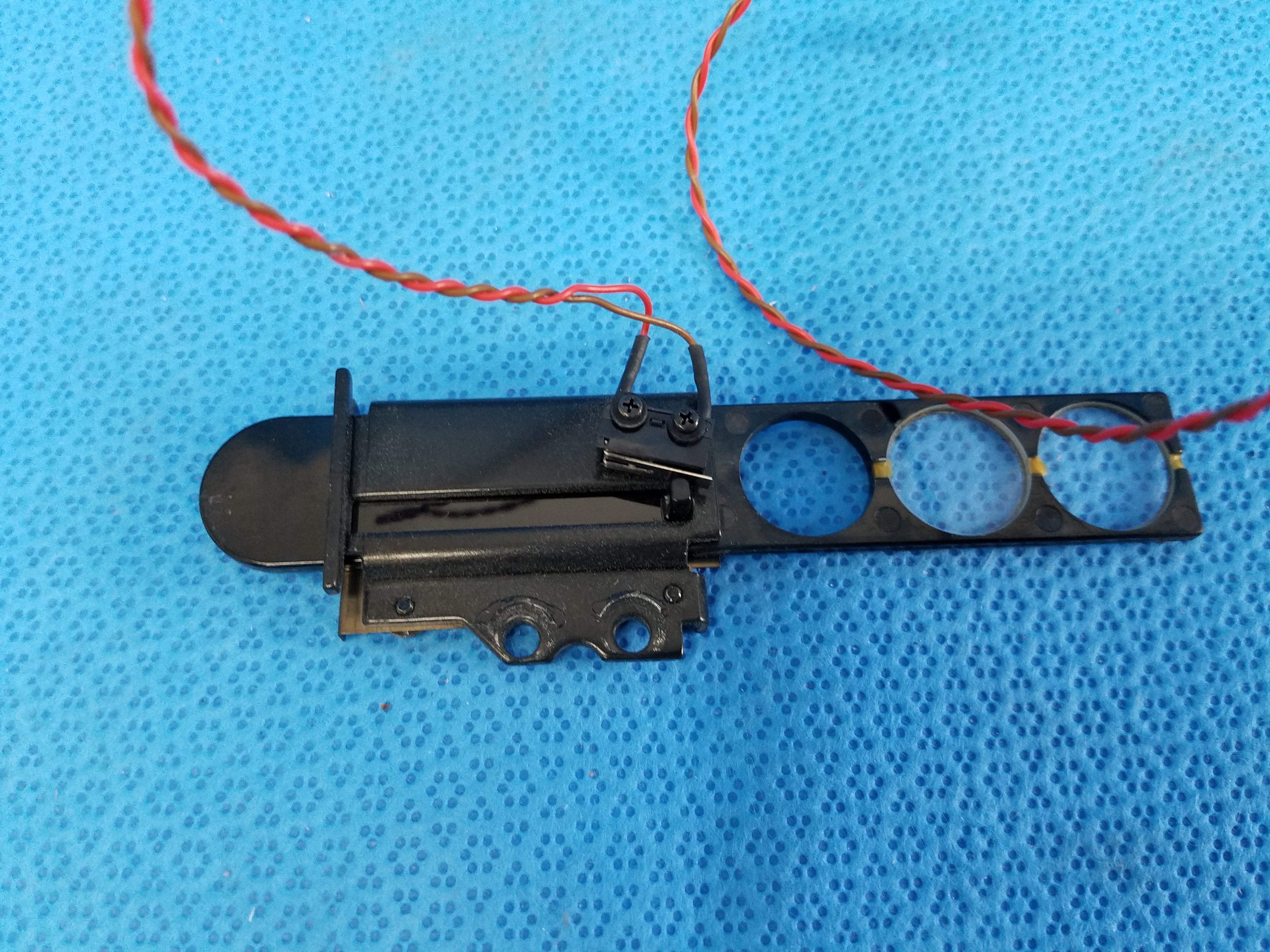 Load image into Gallery viewer, Internal Diopter Slider Lens Part With Mounting Bracket &amp; Wire Harness For Topcon TRC-NW8 Retinal Camera