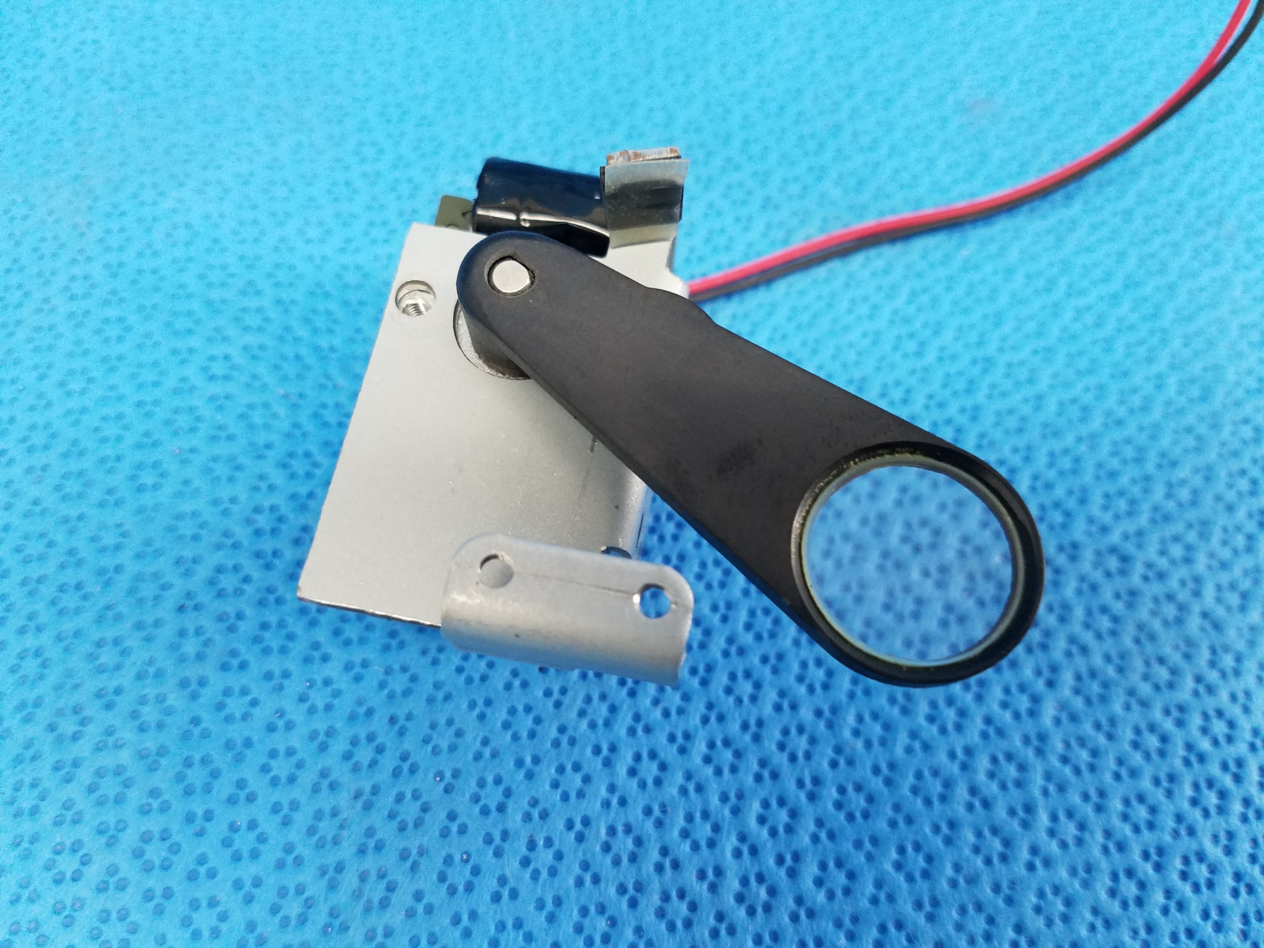 Load image into Gallery viewer, Internal Takano Rotary Solenoid Filter Shutter Part SAP1-T115B for Topcon TRC-NW8 Fundus Camera