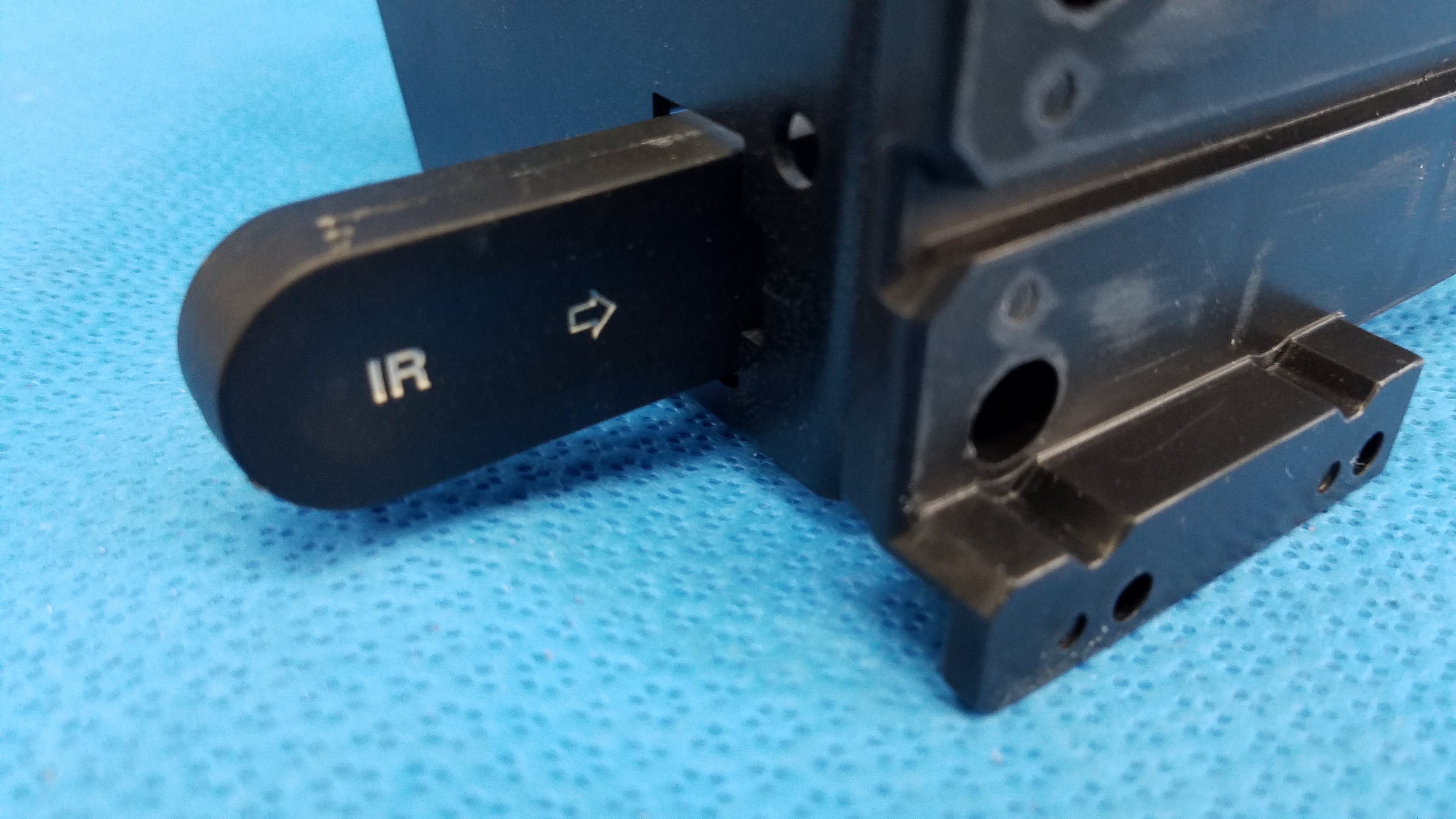 Load image into Gallery viewer, Internal Halogen Illumination Lamp Assembly Part with Housing for Topcon TRC-NW8 Fundus Camera