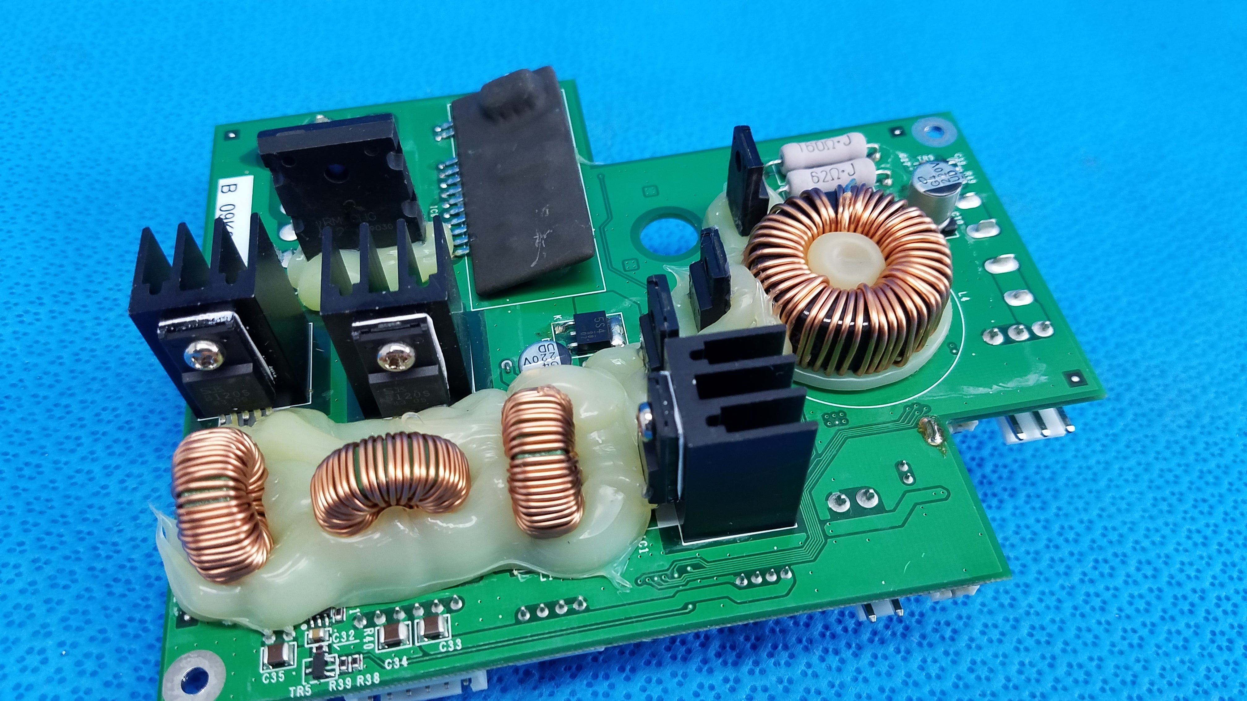 Load image into Gallery viewer, Internal DC Power PCB Part 4050863000 For Topcon TRC-NW8 Fundus Camera