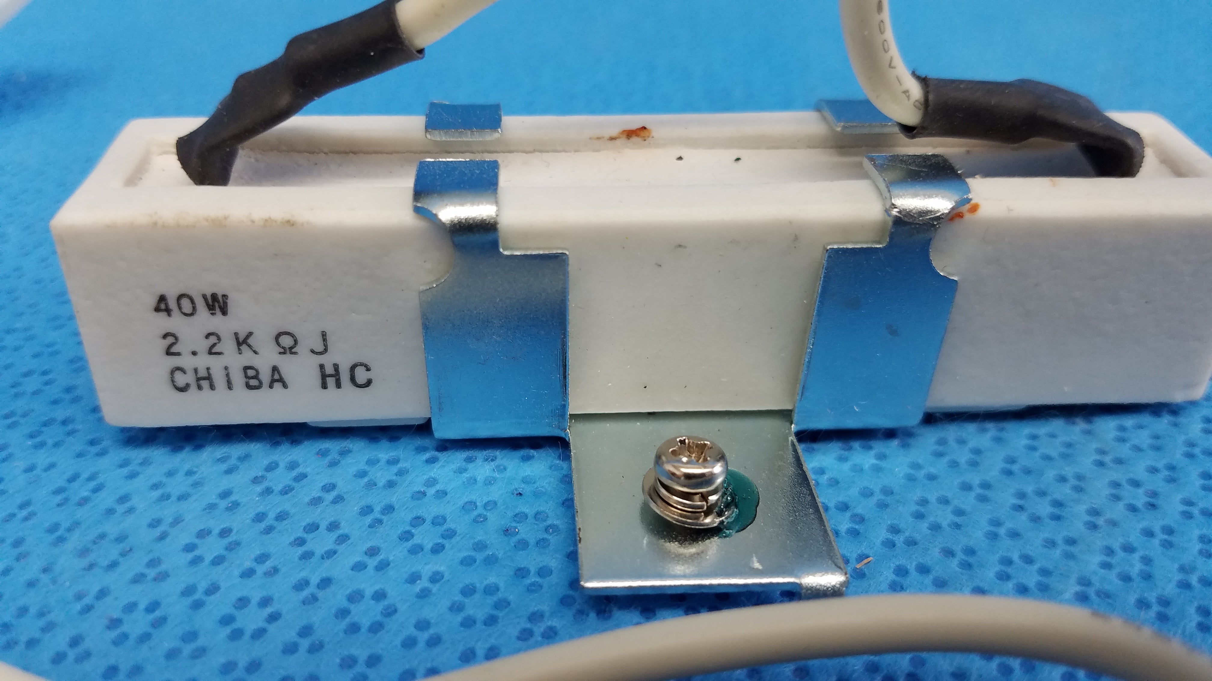 Load image into Gallery viewer, Internal Ceramic Power Resistor Part CHIBA HC 40W 2.2k Ohm For Topcon TRC-NW8 Fundus Retinal Camera