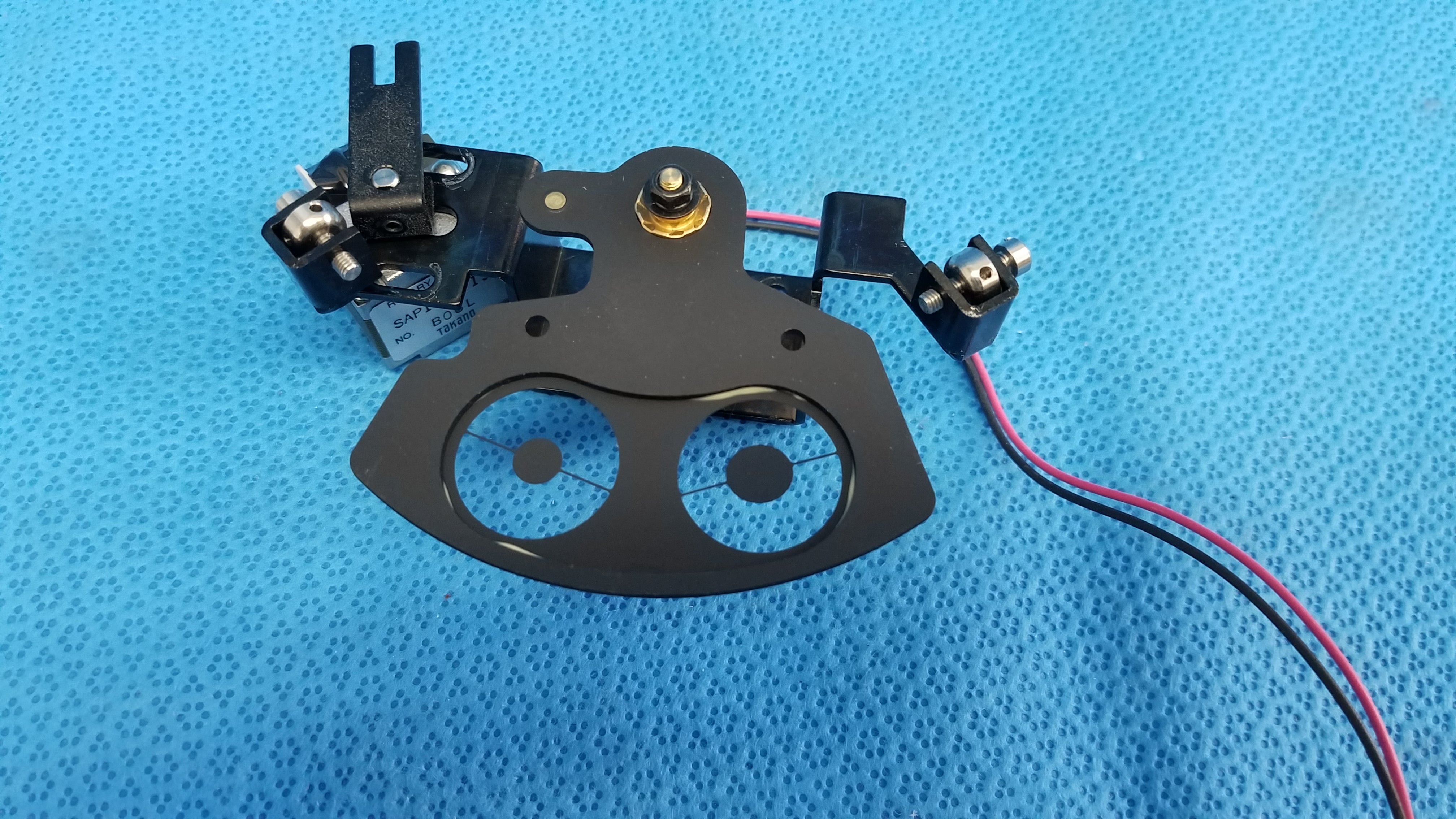 Load image into Gallery viewer, Internal Takano Rotary Solenoid Aperture Diaphragm Part SAP1-T115B For Topcon TRC-NW8 Fundus Retinal Camera