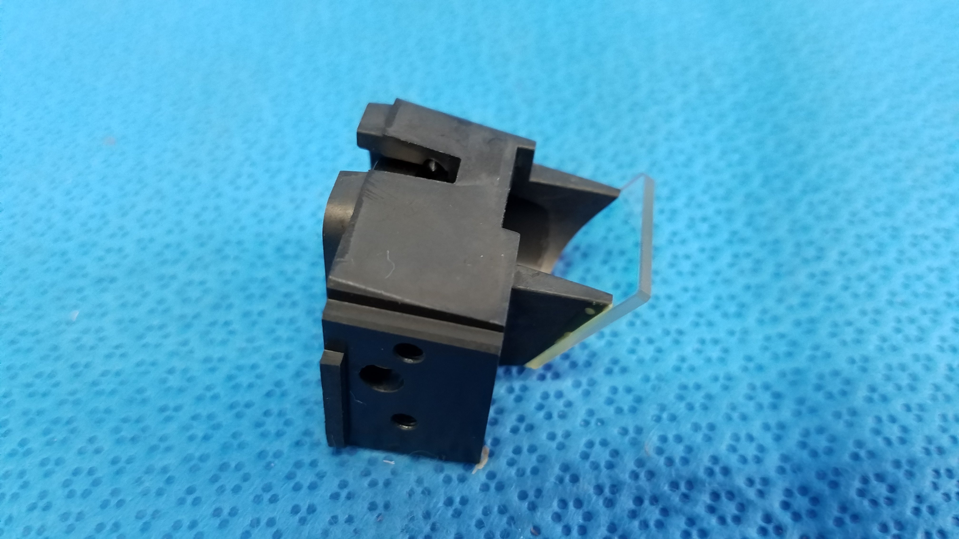 Load image into Gallery viewer, Internal Optical Beam Splitter Half Mirror Lens Block for Topcon TRC-NW8 Fundus Retinal Camera