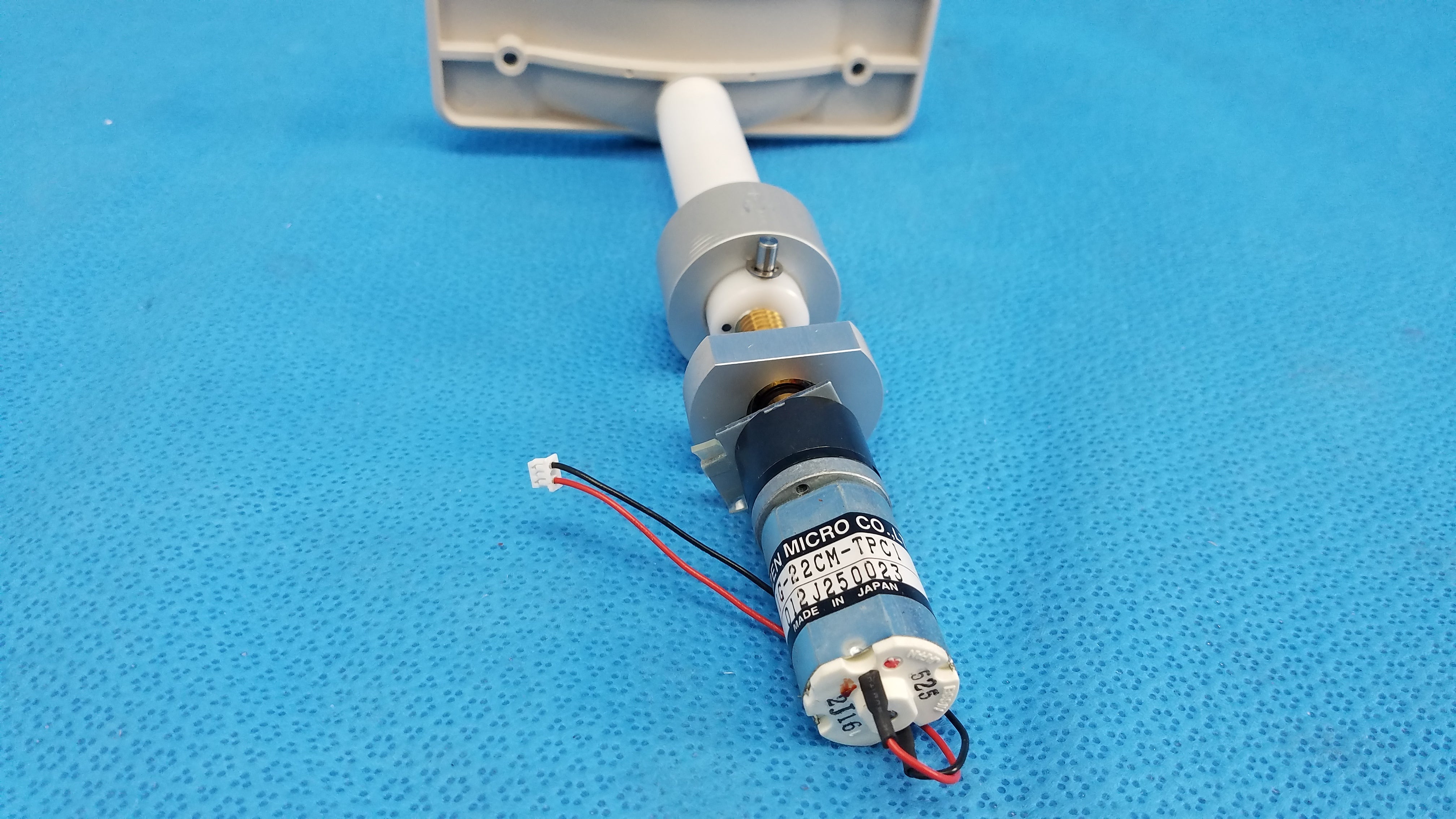 Load image into Gallery viewer, Internal Motorized Chinrest Citizen Micro Gear Motor Assembly IG-22CM-TPC1 for Topcon TRC-NW8 Fundus Retinal Camera