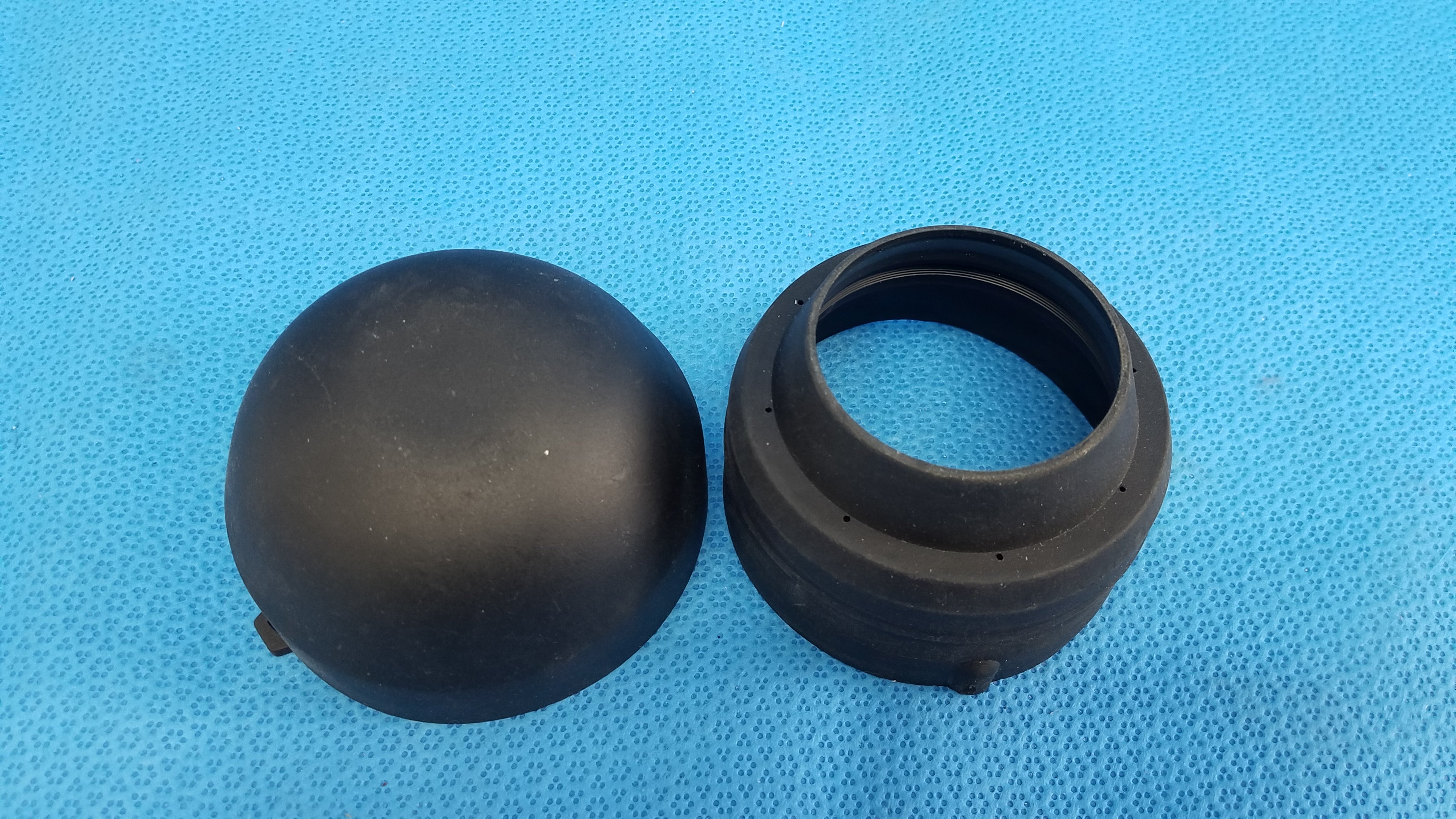Load image into Gallery viewer, Internal Objective Lens Rubber Dust Cap &amp; Viewfinder Shield Bellows Set For Topcon TRC-NW8 Fundus Retinal Camera