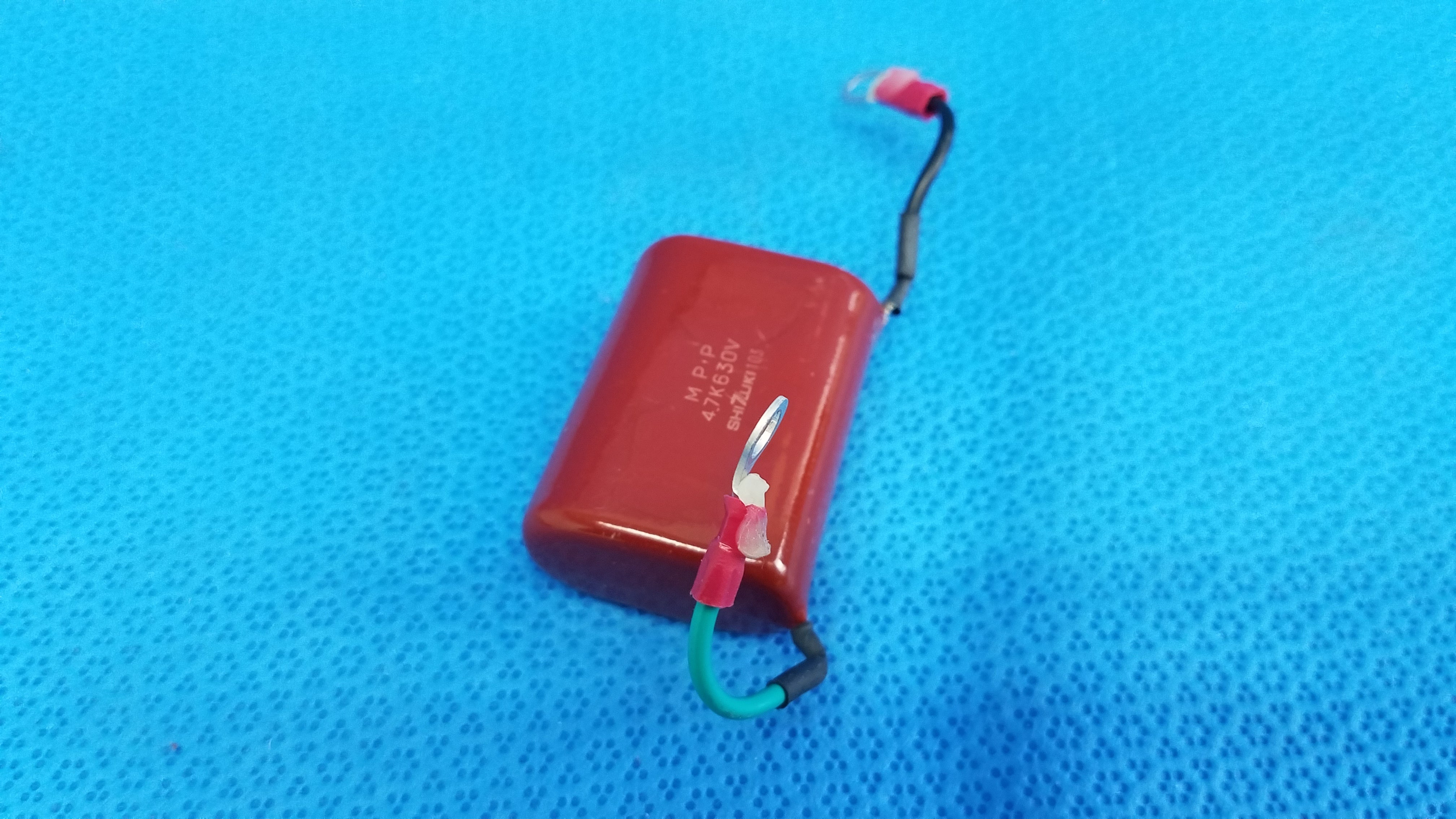 Load image into Gallery viewer, Shizuki MPP 4.7K 630V High-Voltage Film Capacitor For Topcon TRC-NW8 Retinal Camera