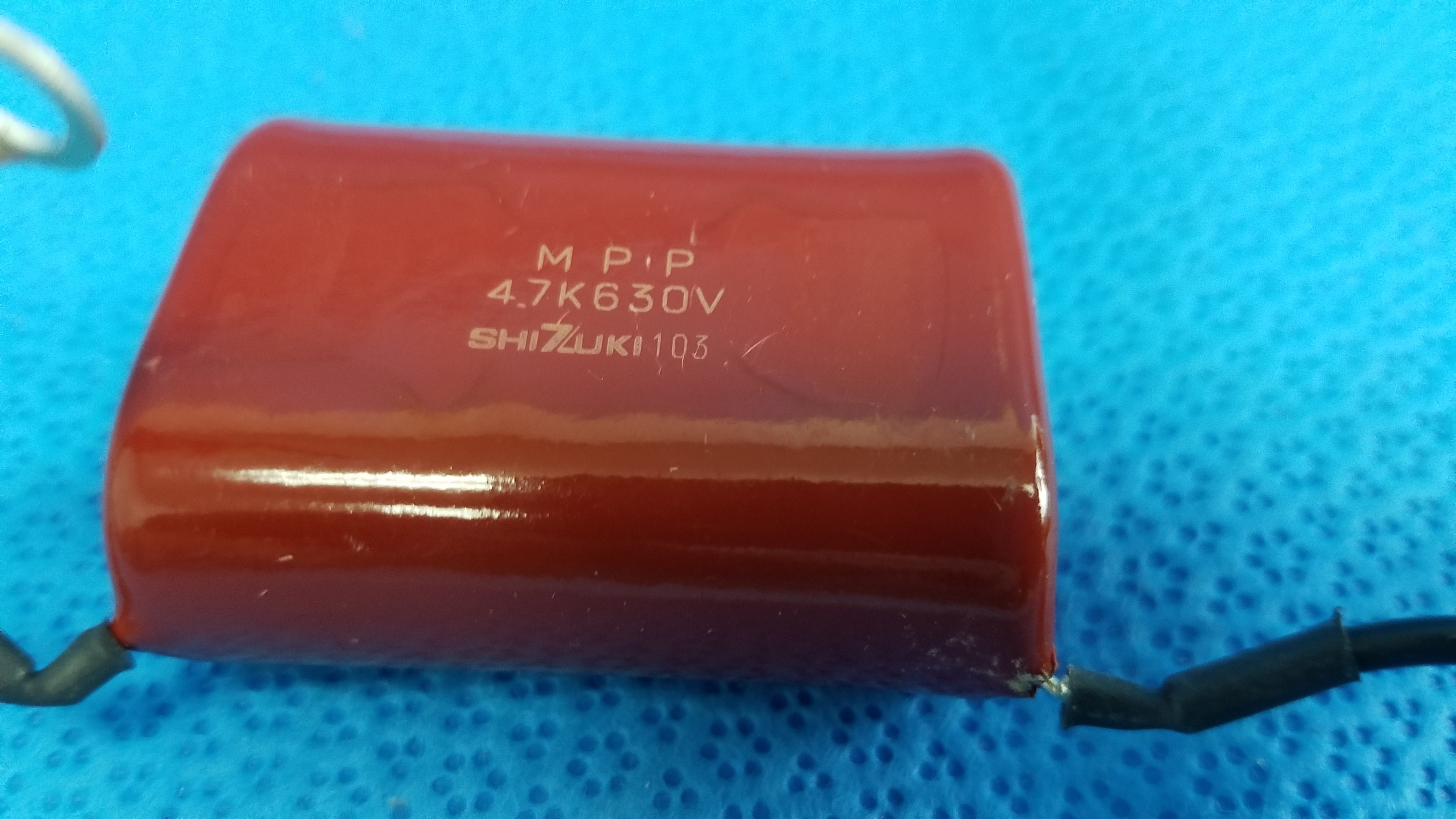 Load image into Gallery viewer, Shizuki MPP 4.7K 630V High-Voltage Film Capacitor For Topcon TRC-NW8 Retinal Camera