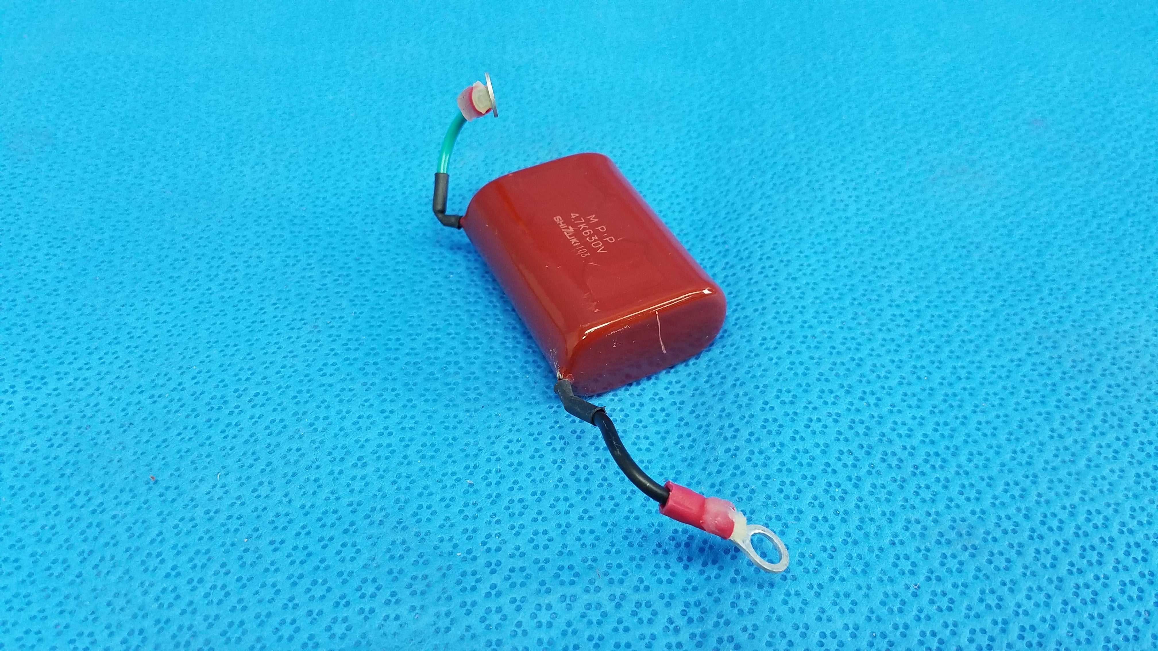 Load image into Gallery viewer, Shizuki MPP 4.7K 630V High-Voltage Film Capacitor For Topcon TRC-NW8 Retinal Camera