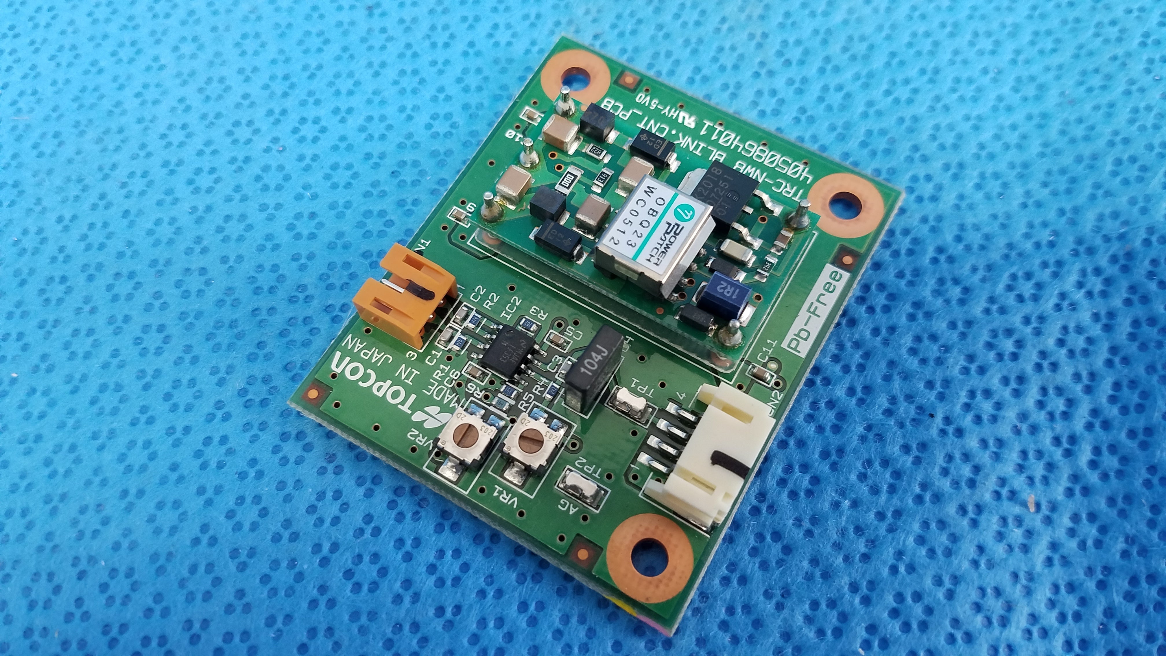 Load image into Gallery viewer, Internal Blink Control Circuit Board TRC-NW8 BLINK.CNT_PCB 4050864011 For Topcon TRC-NW8 Fundus Retinal Camera