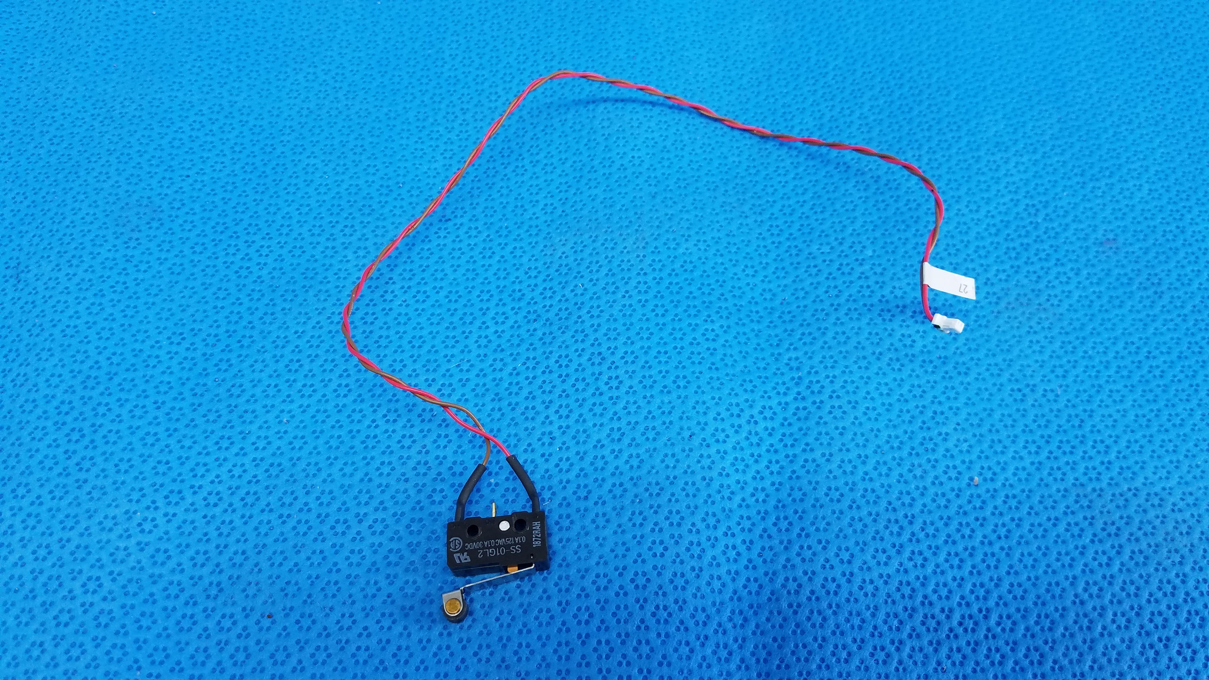 Load image into Gallery viewer, Internal Mechanical Subminiature Hinge Roller Lever Microswitch SS-01GL2 Wire Harness 27 For Topcon TRC-NW8 Fundus Retinal Camera