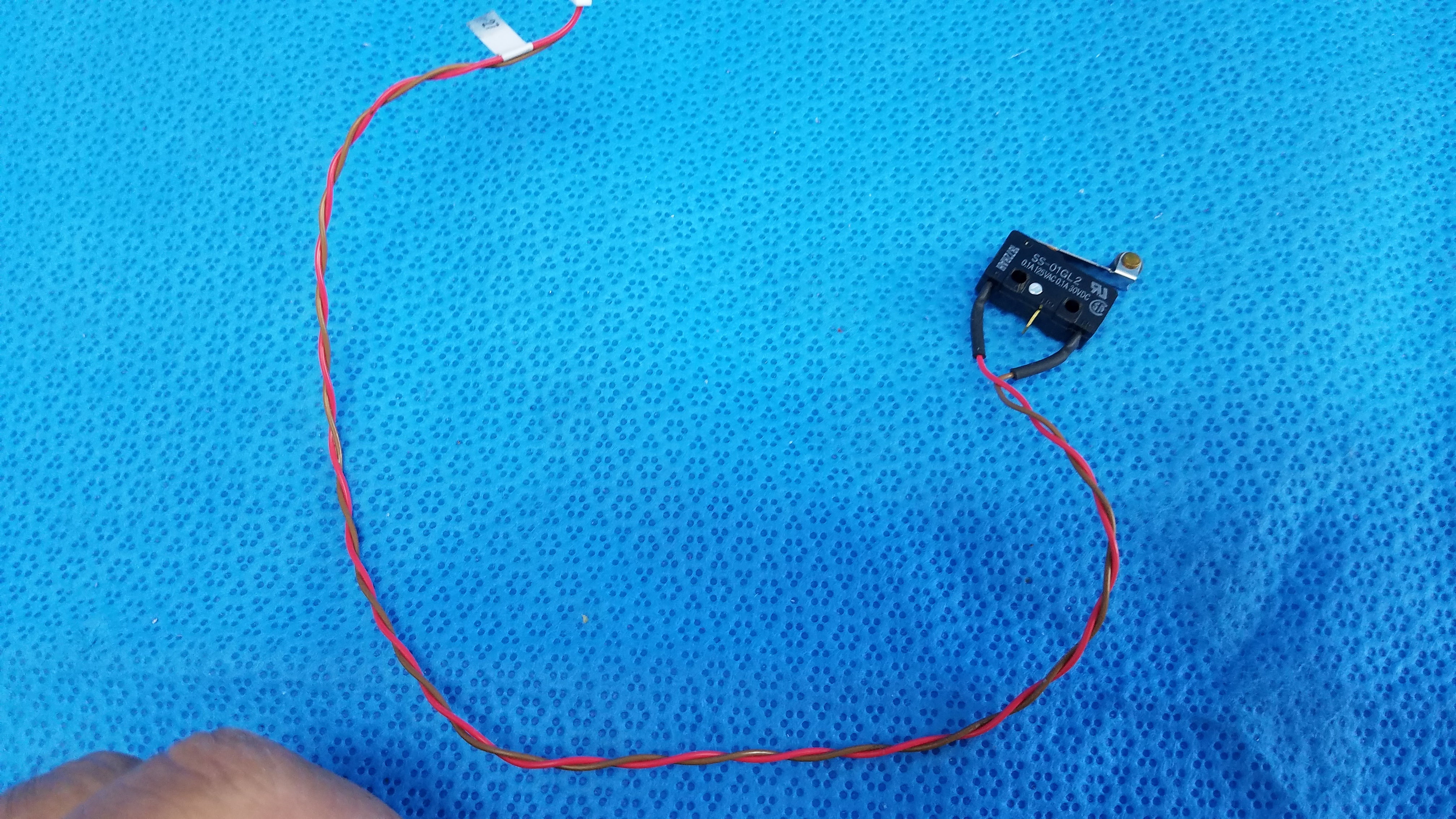 Load image into Gallery viewer, Internal Mechanical Subminiature Hinge Roller Lever Microswitch SS-01GL2 Wire Harness 27 For Topcon TRC-NW8 Fundus Retinal Camera