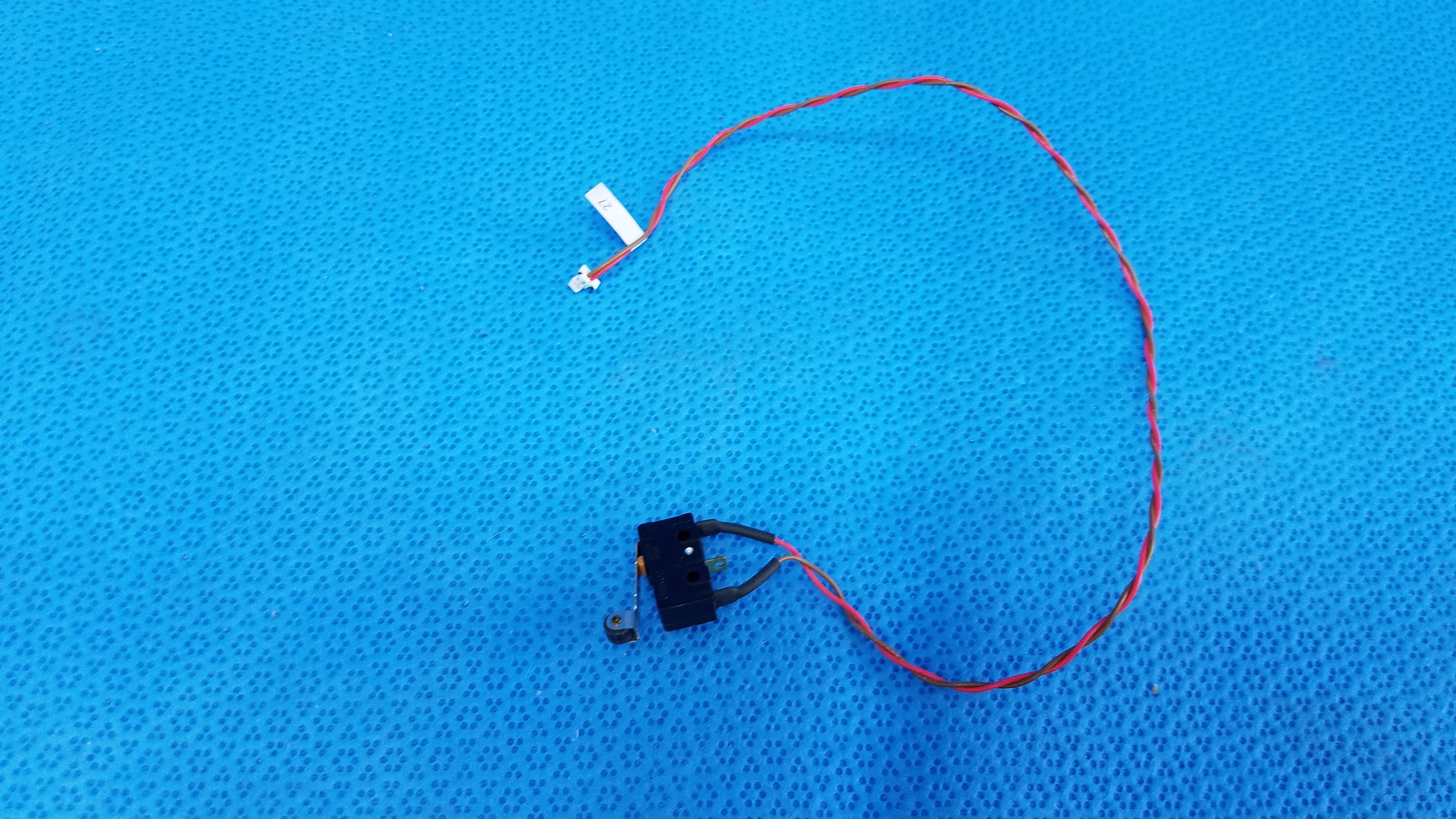 Load image into Gallery viewer, Internal Mechanical Subminiature Hinge Roller Lever Microswitch SS-01GL2 Wire Harness 27 For Topcon TRC-NW8 Fundus Retinal Camera