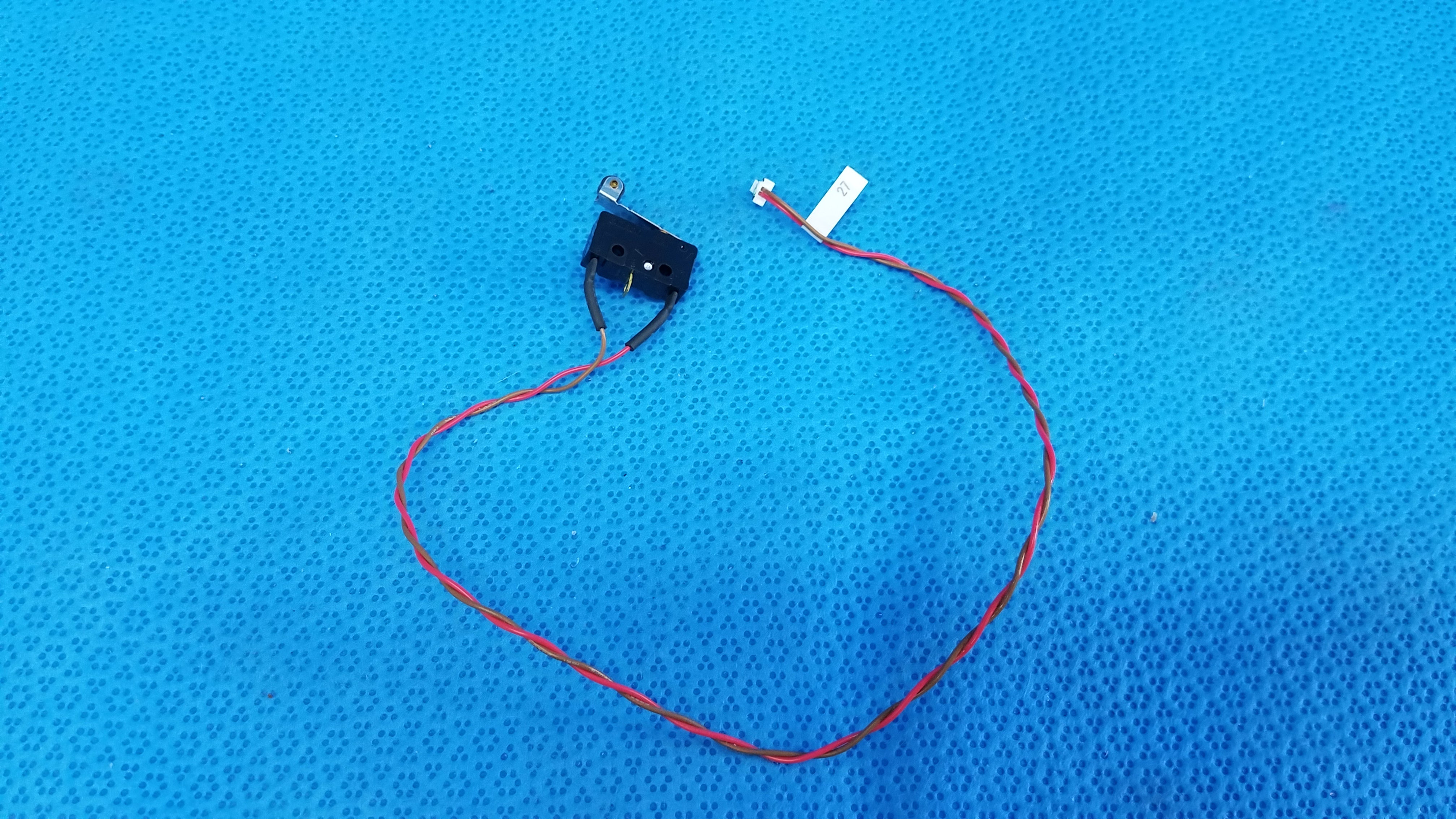 Load image into Gallery viewer, Internal Mechanical Subminiature Hinge Roller Lever Microswitch SS-01GL2 Wire Harness 27 For Topcon TRC-NW8 Fundus Retinal Camera