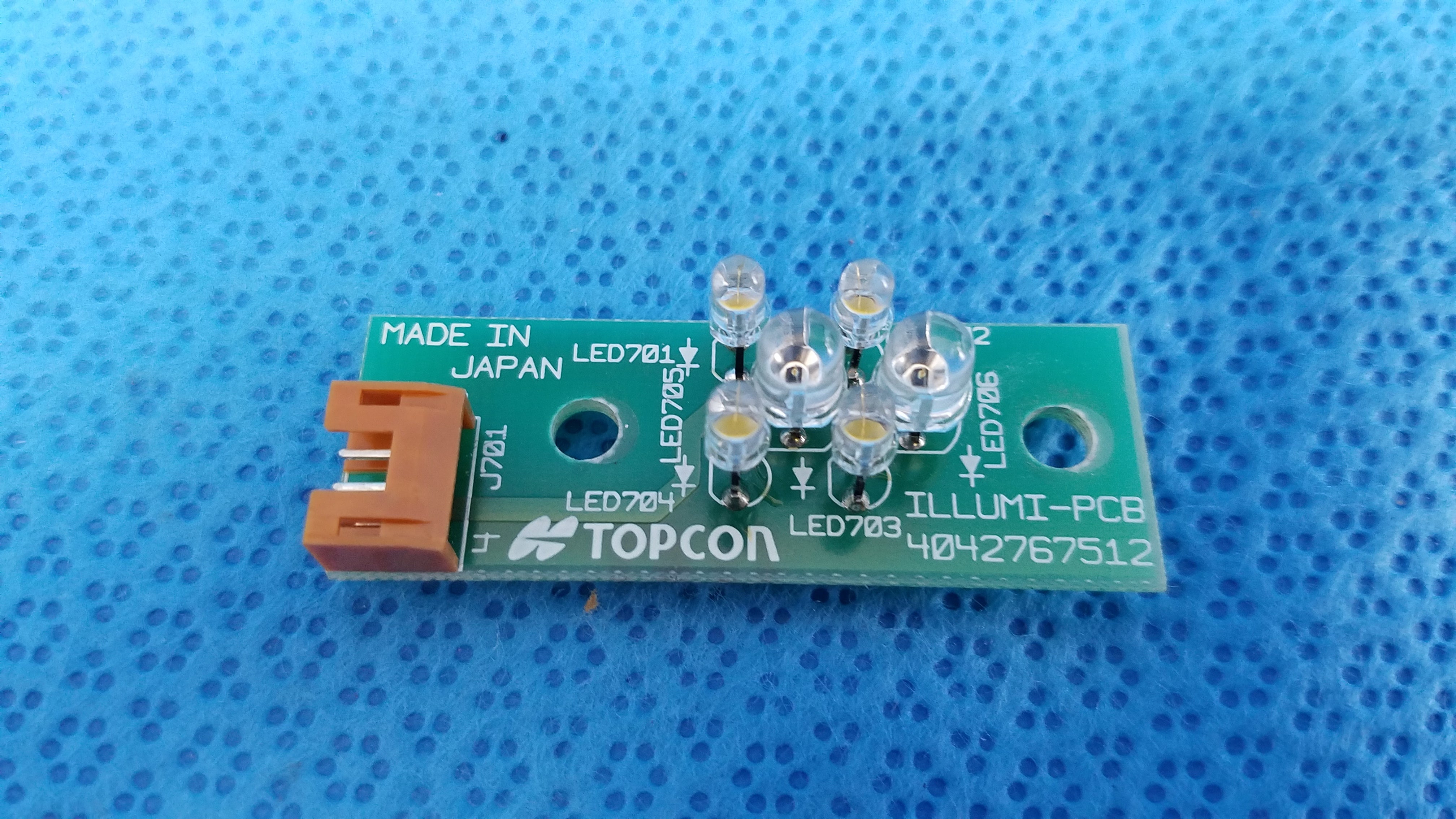 Load image into Gallery viewer, ILLUMI-PCB Internal LED Illumination Board 4042767512 For Topcon TRC-NW6S Retinal Camera