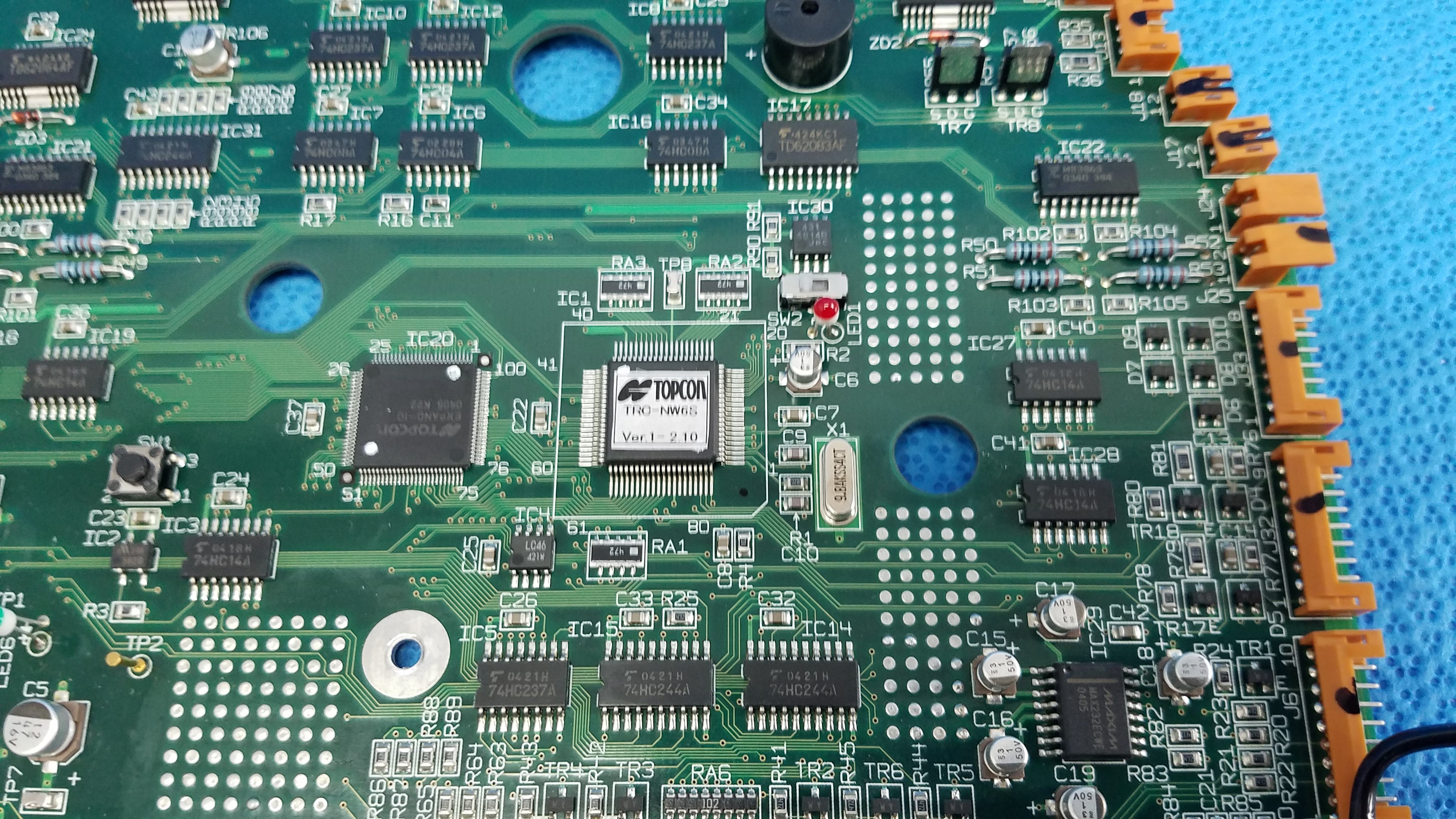 Load image into Gallery viewer, MAIN-PCB Motherboard Circuit Board 4042762013 For Topcon TRC-NW6S Retinal Camera