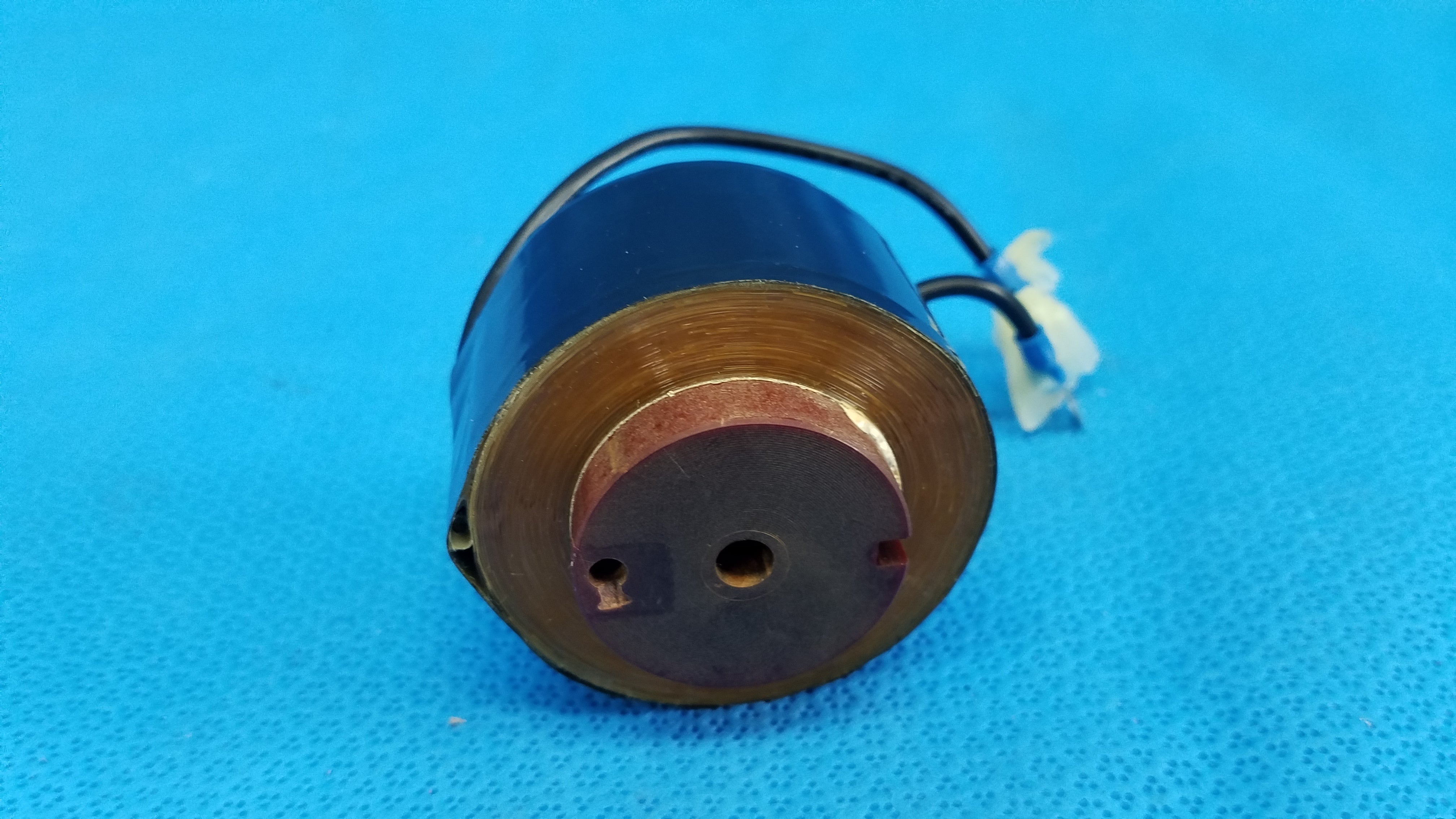 Load image into Gallery viewer, Solenoid Actuator Electromagnetic Coil 4042758510 For Topcon TRC-NW6S Retinal Camera