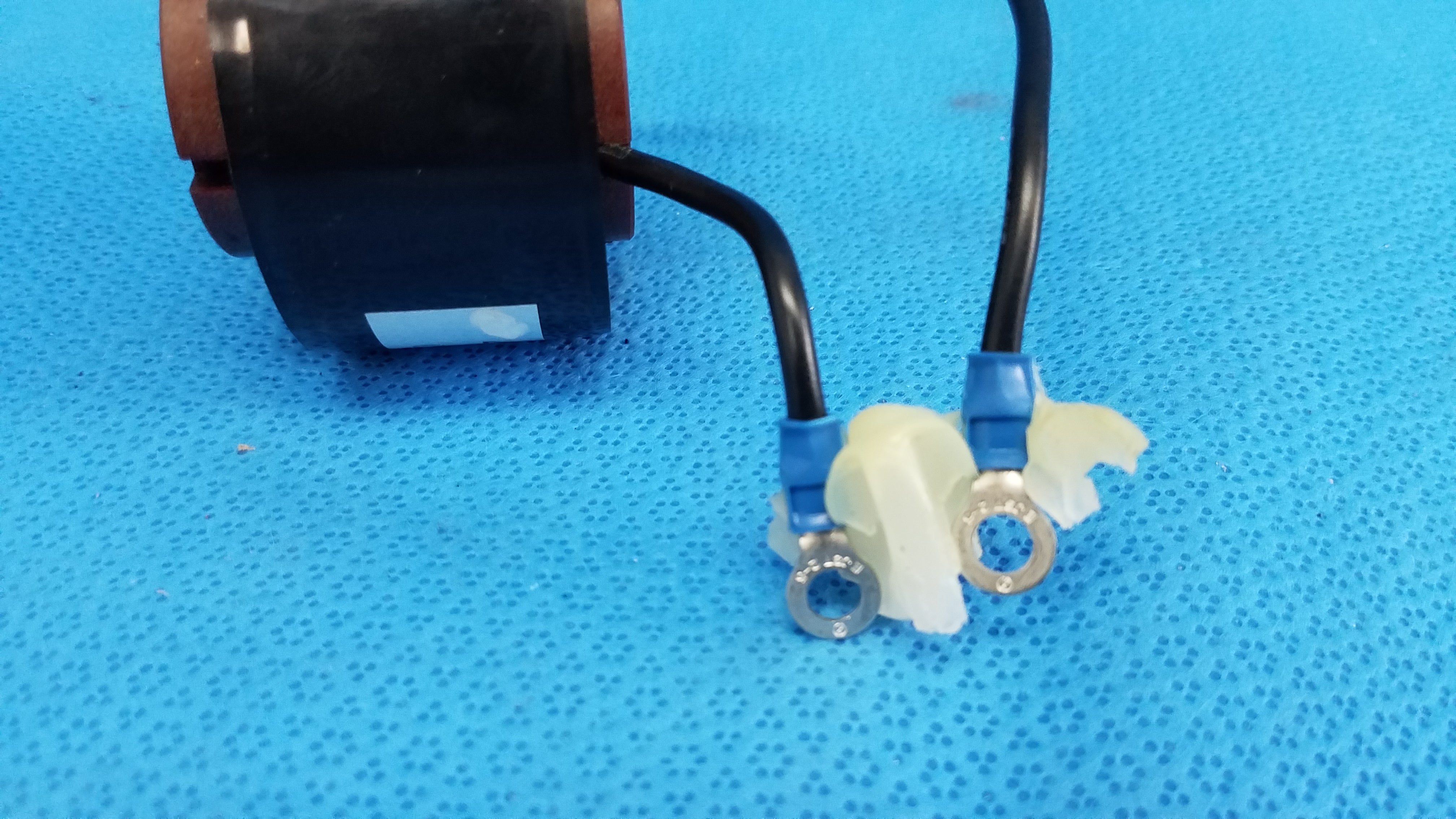 Load image into Gallery viewer, Solenoid Actuator Electromagnetic Coil 4042758510 For Topcon TRC-NW6S Retinal Camera