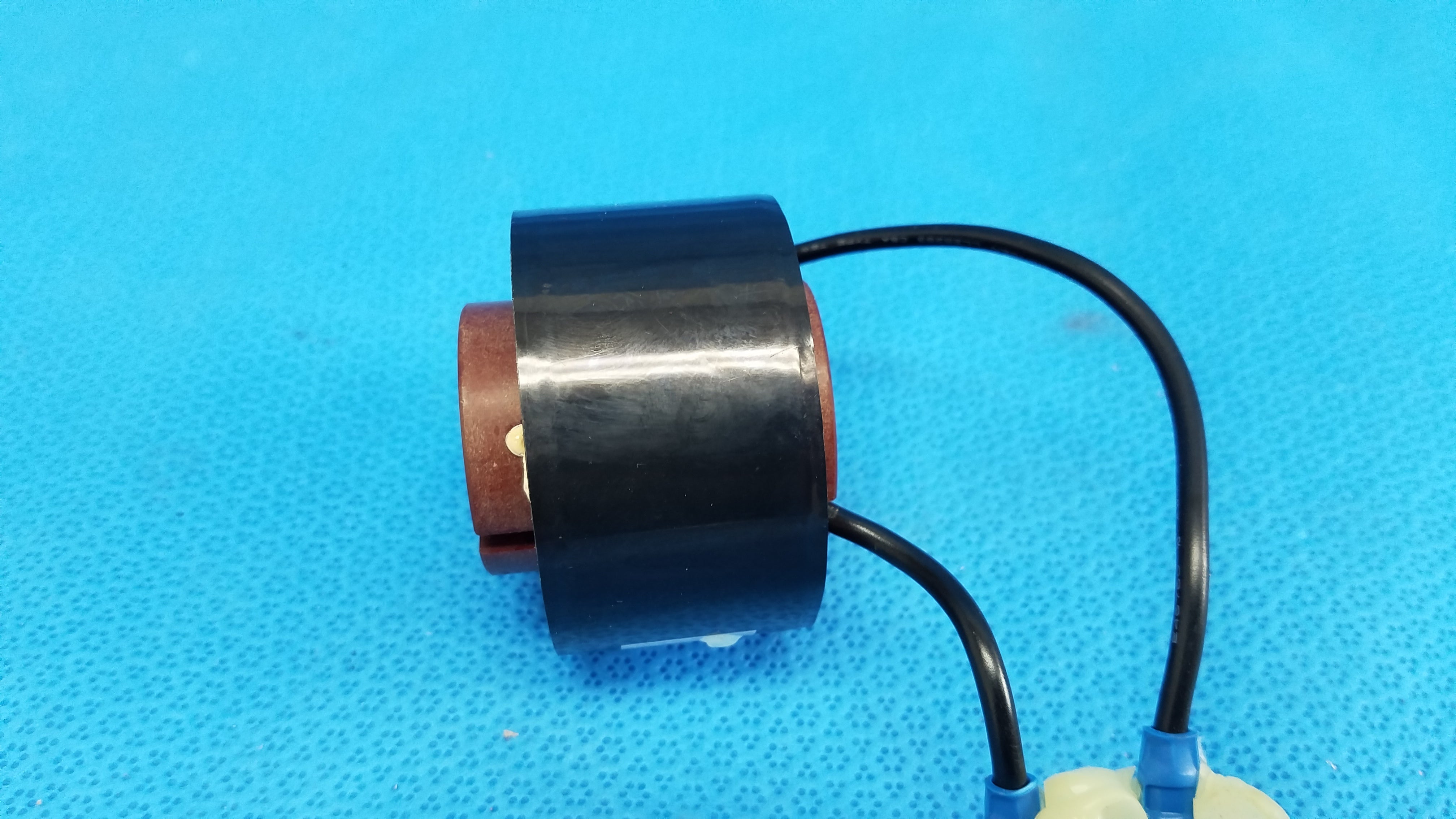 Load image into Gallery viewer, Solenoid Actuator Electromagnetic Coil 4042758510 For Topcon TRC-NW6S Retinal Camera
