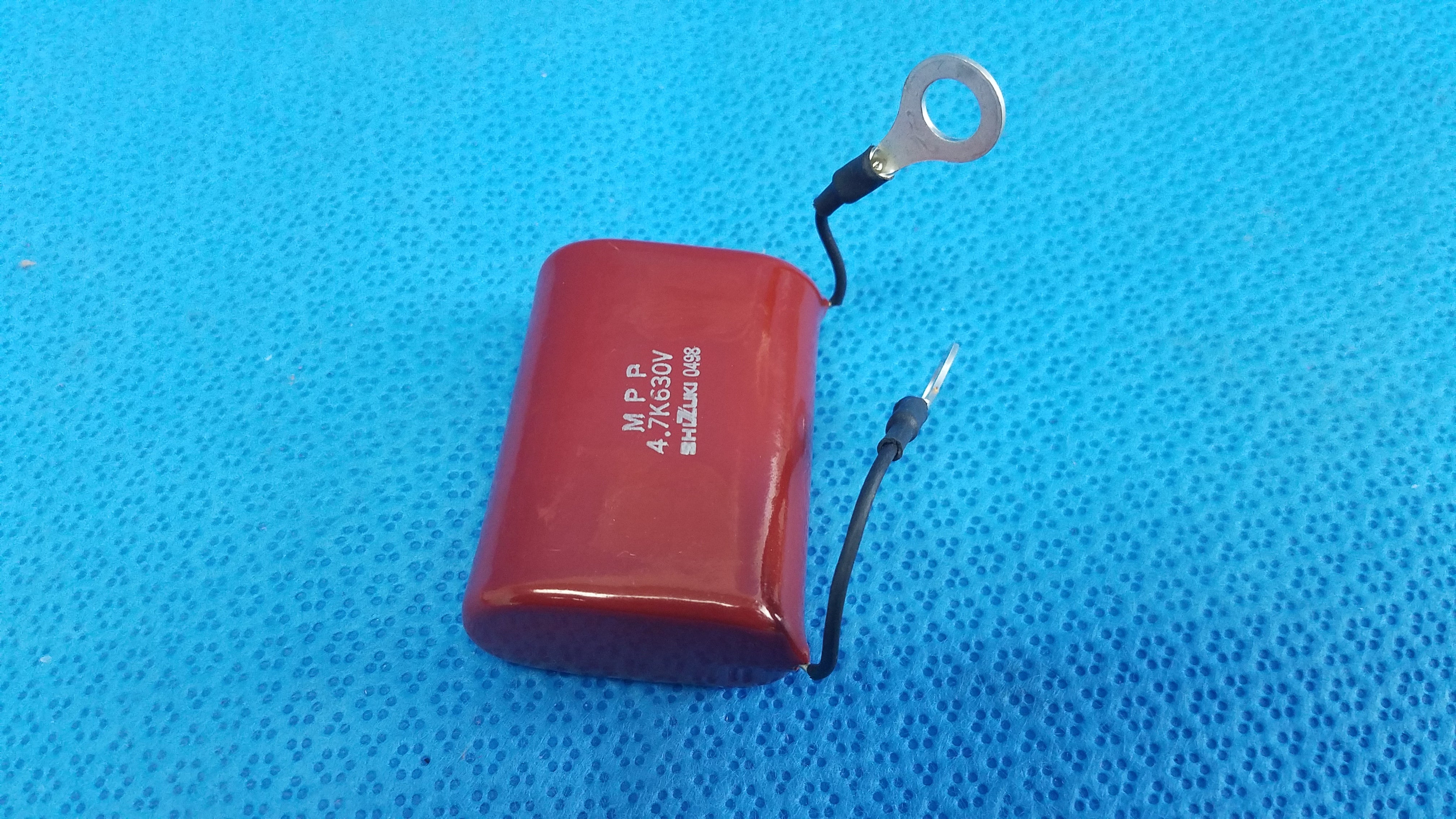 Load image into Gallery viewer, Shizuki MPP Film Capacitor 4.7K 630V For Topcon TRC-NW6S Retinal Camera