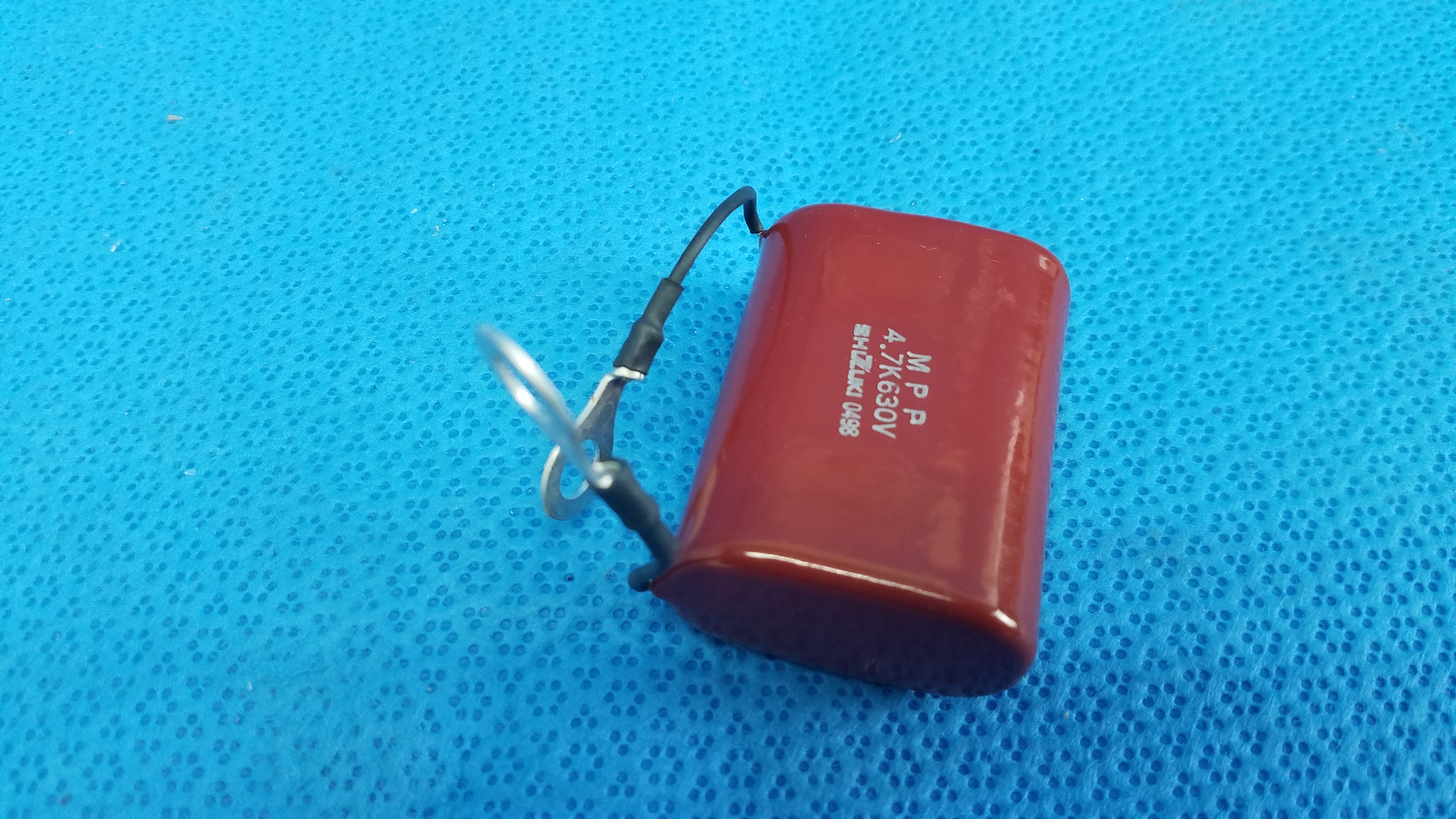 Load image into Gallery viewer, Shizuki MPP Film Capacitor 4.7K 630V For Topcon TRC-NW6S Retinal Camera