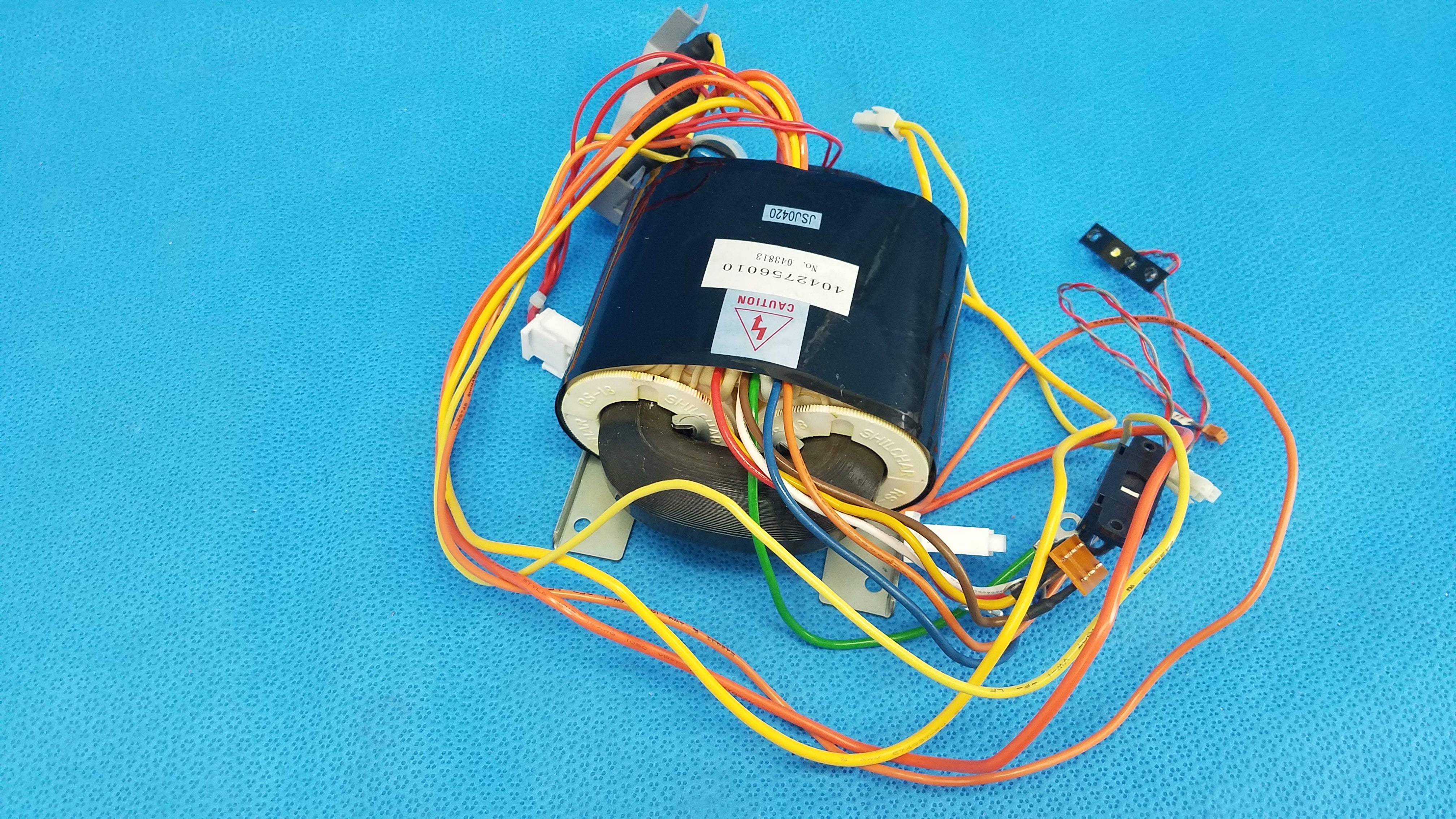 Load image into Gallery viewer, R Core Power Transformer 4042756010 JSJ0420 For Topcon TRC-NW6S Retinal Camera