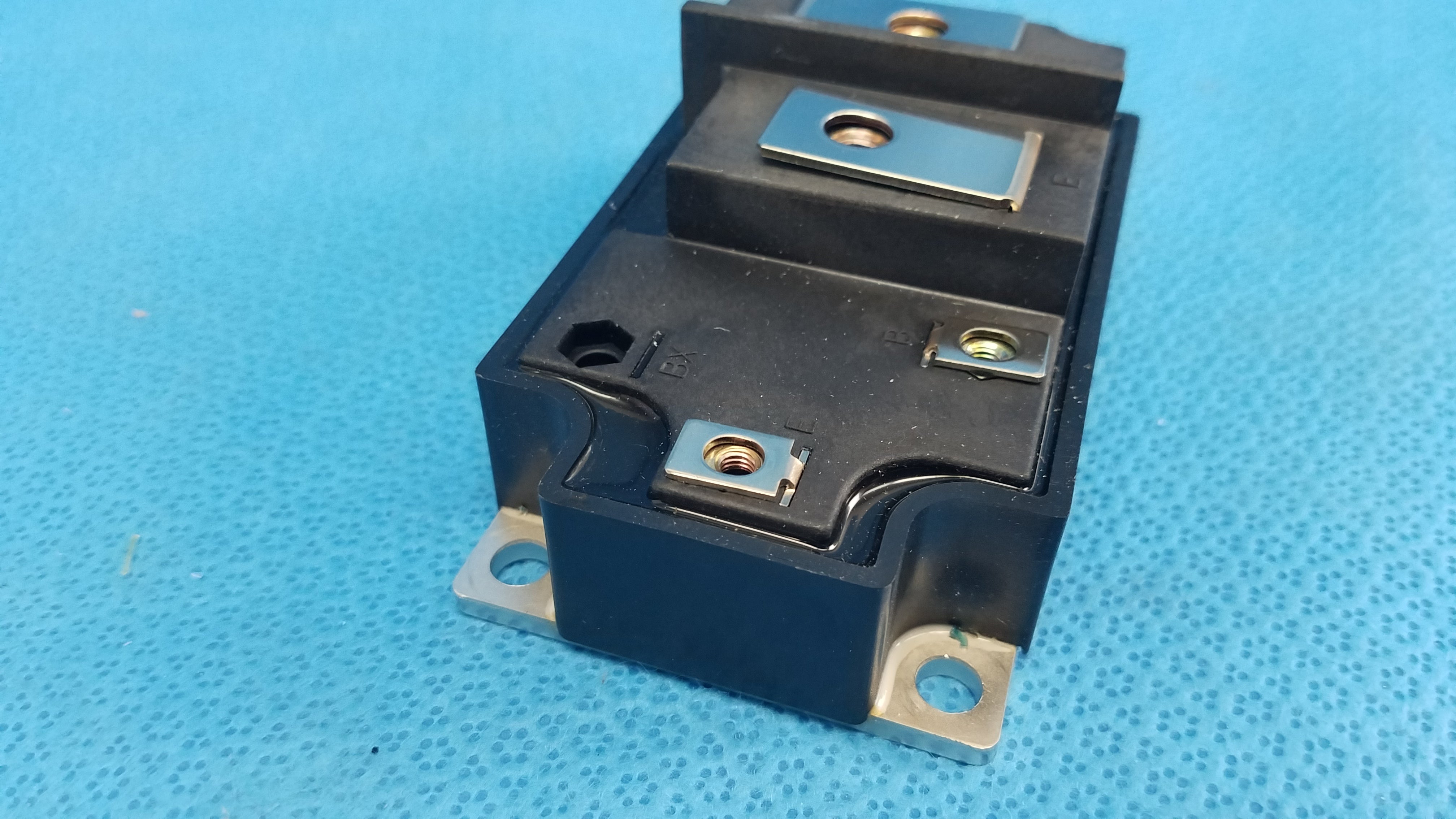 Load image into Gallery viewer, Toshiba MG400J1US51 IGBT Power Module For Topcon TRC-NW6S Retinal Camera
