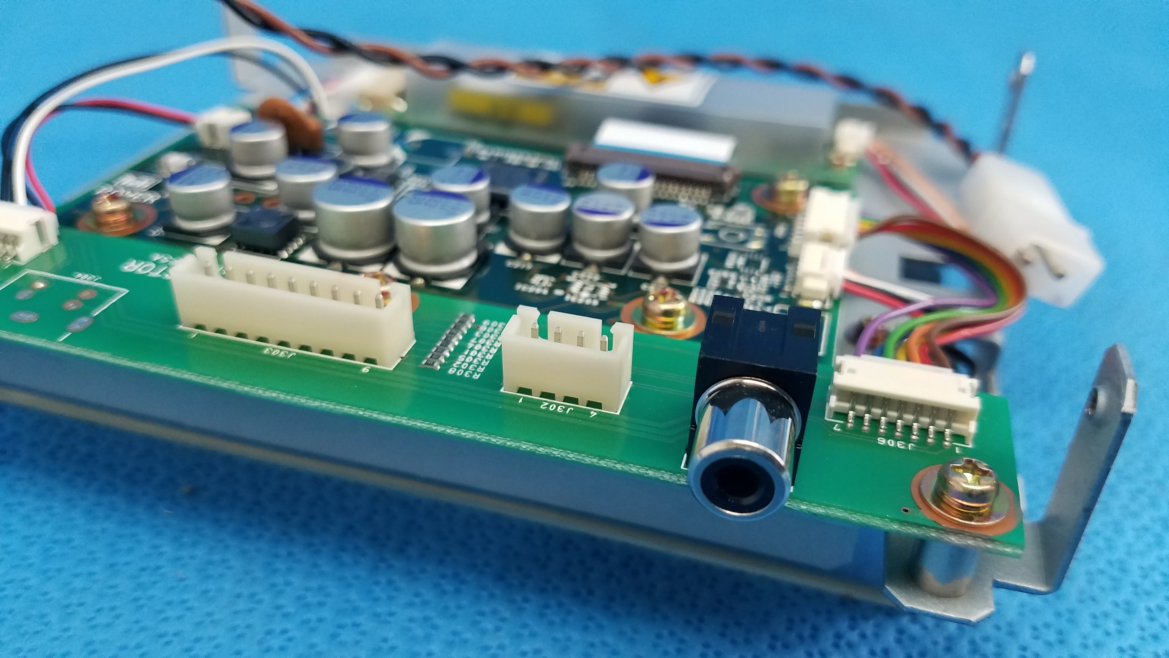 Load image into Gallery viewer, Teli Q3B15569FSA LCD Monitor Control Driver Board Panel For Topcon TRC-NW6S Retinal Camera