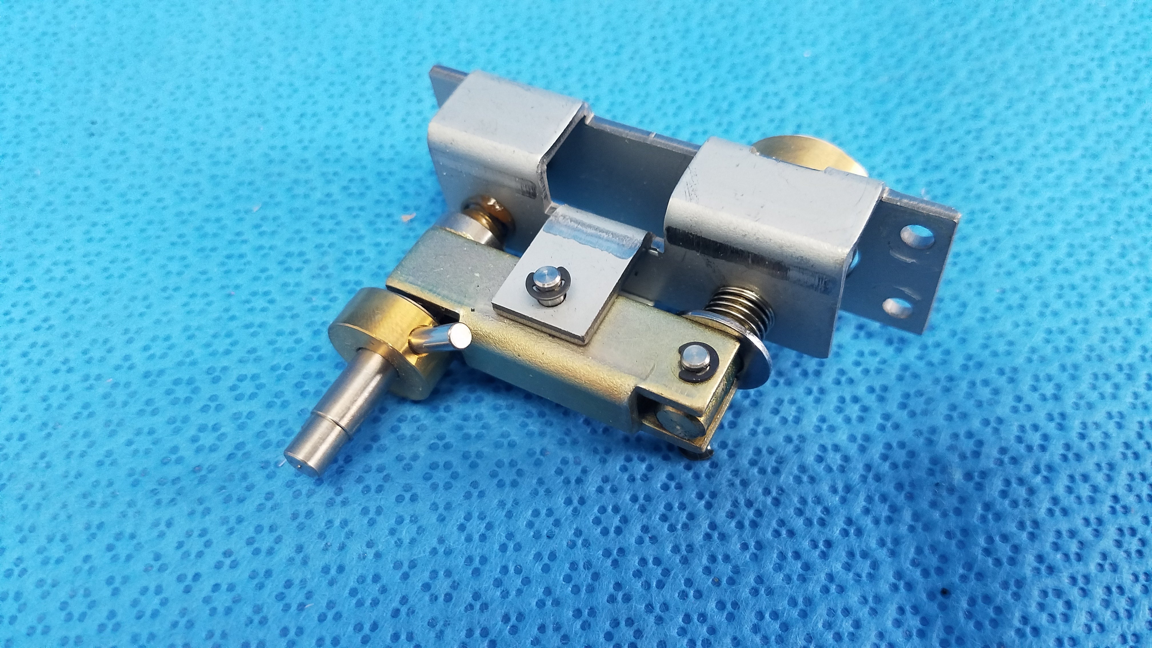 Load image into Gallery viewer, Internal Base Main Unit Locking Knob Spring Plunger Pin Mechanical Assembly For Topcon TRC-NW6S Retinal Camera