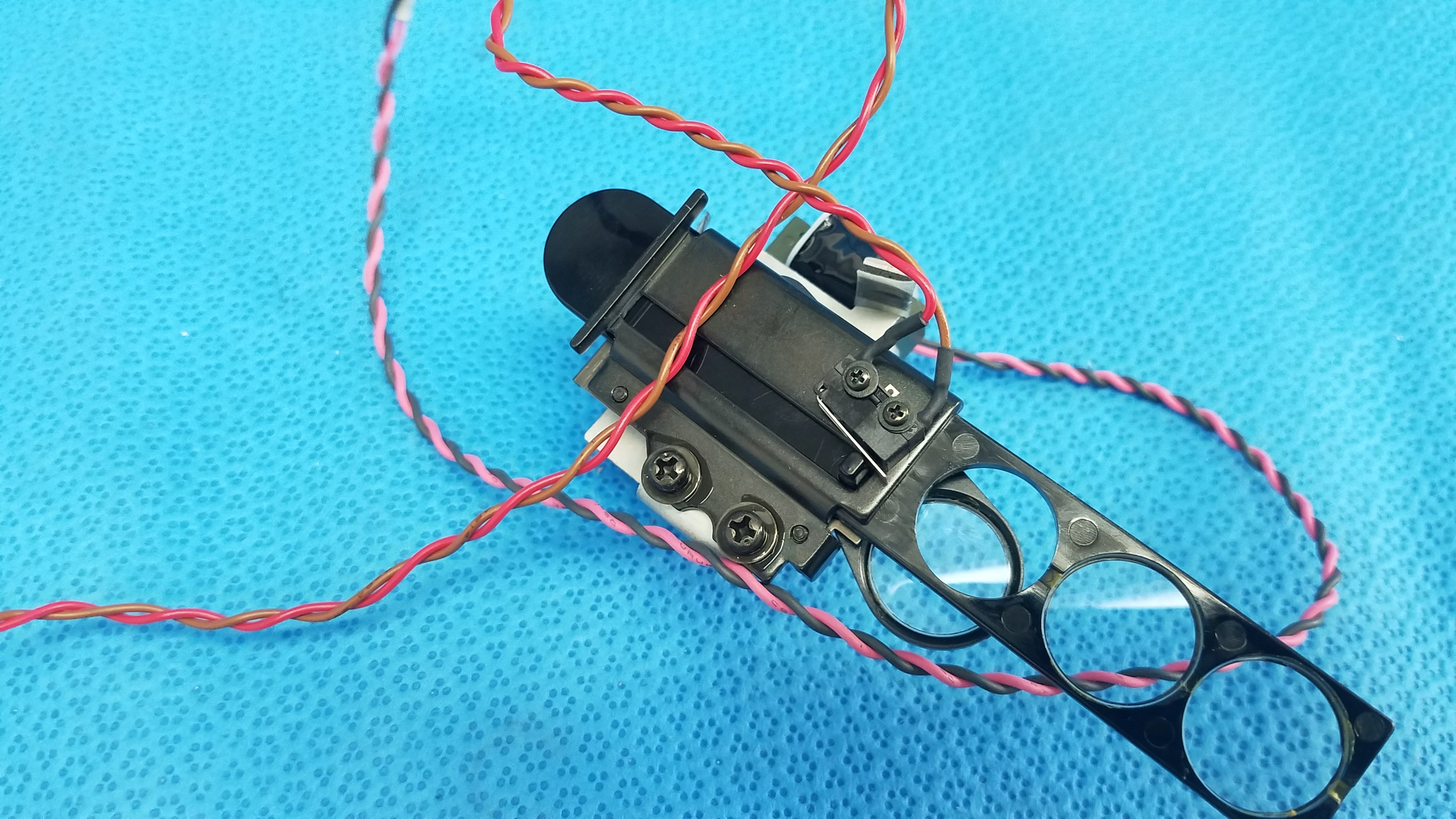 Load image into Gallery viewer, Takano SAP1-T115A Rotary Solenoid Optical Lens Filter Slider Assembly For Topcon TRC-NW6S Retinal Camera