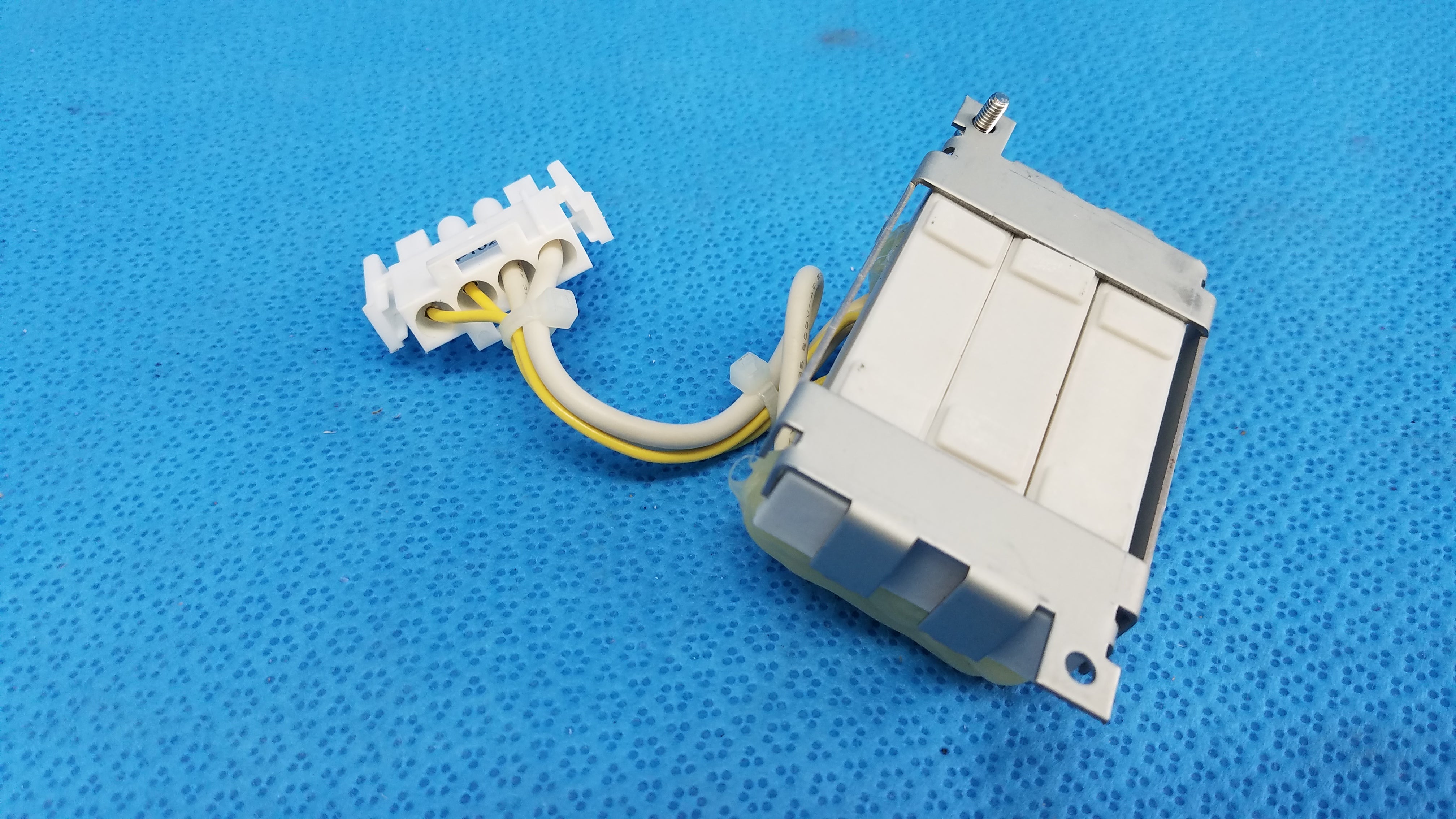 Load image into Gallery viewer, K OA BGR20 2kΩ Resistor Block Assembly P102 For Topcon TRC-NW6S Retinal Camera