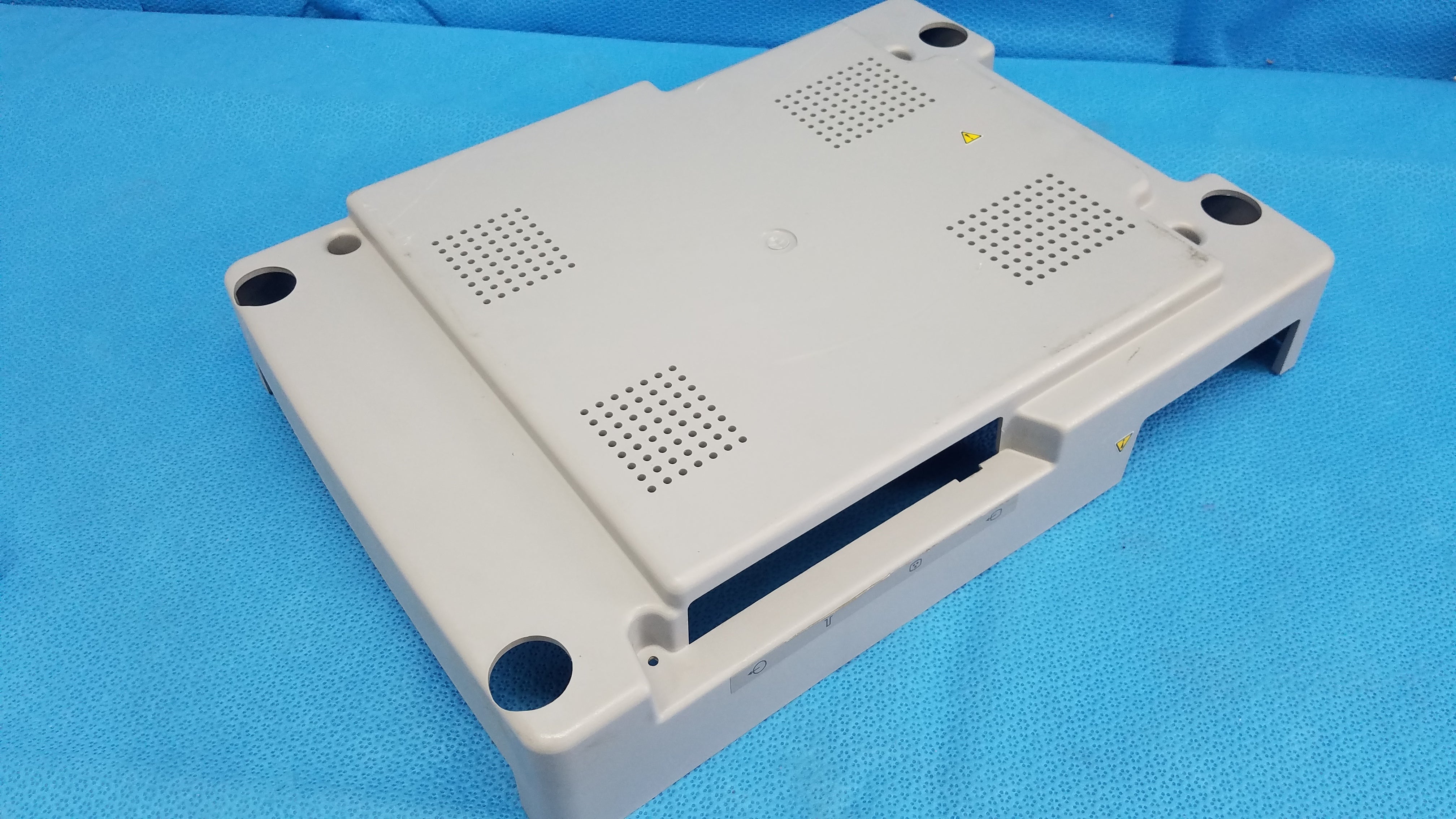 Load image into Gallery viewer, Bottom Base Shroud Plastic Cover Panel For Topcon TRC-NW6S Non-Mydriatic Retinal Camera
