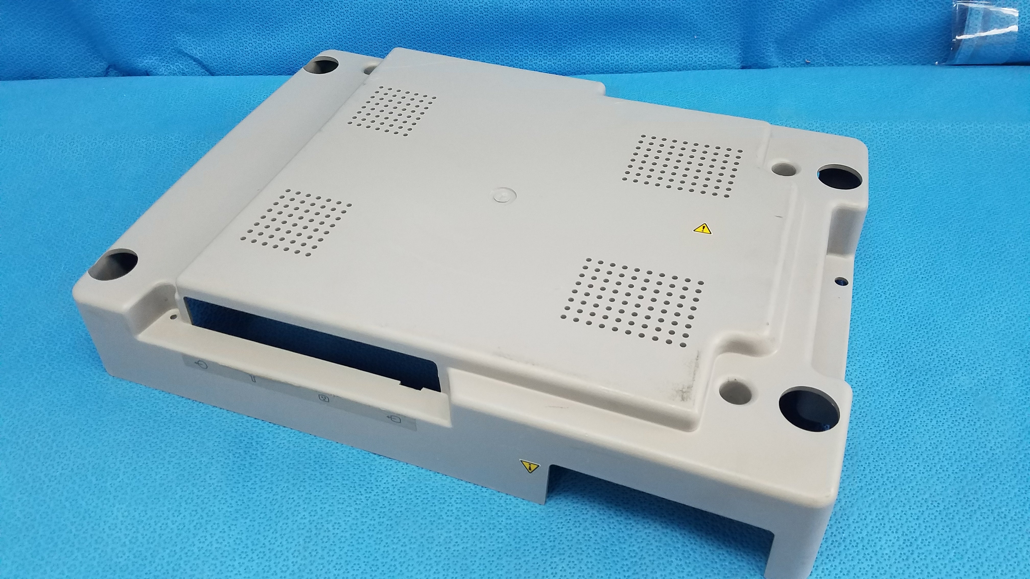 Load image into Gallery viewer, Bottom Base Shroud Plastic Cover Panel For Topcon TRC-NW6S Non-Mydriatic Retinal Camera