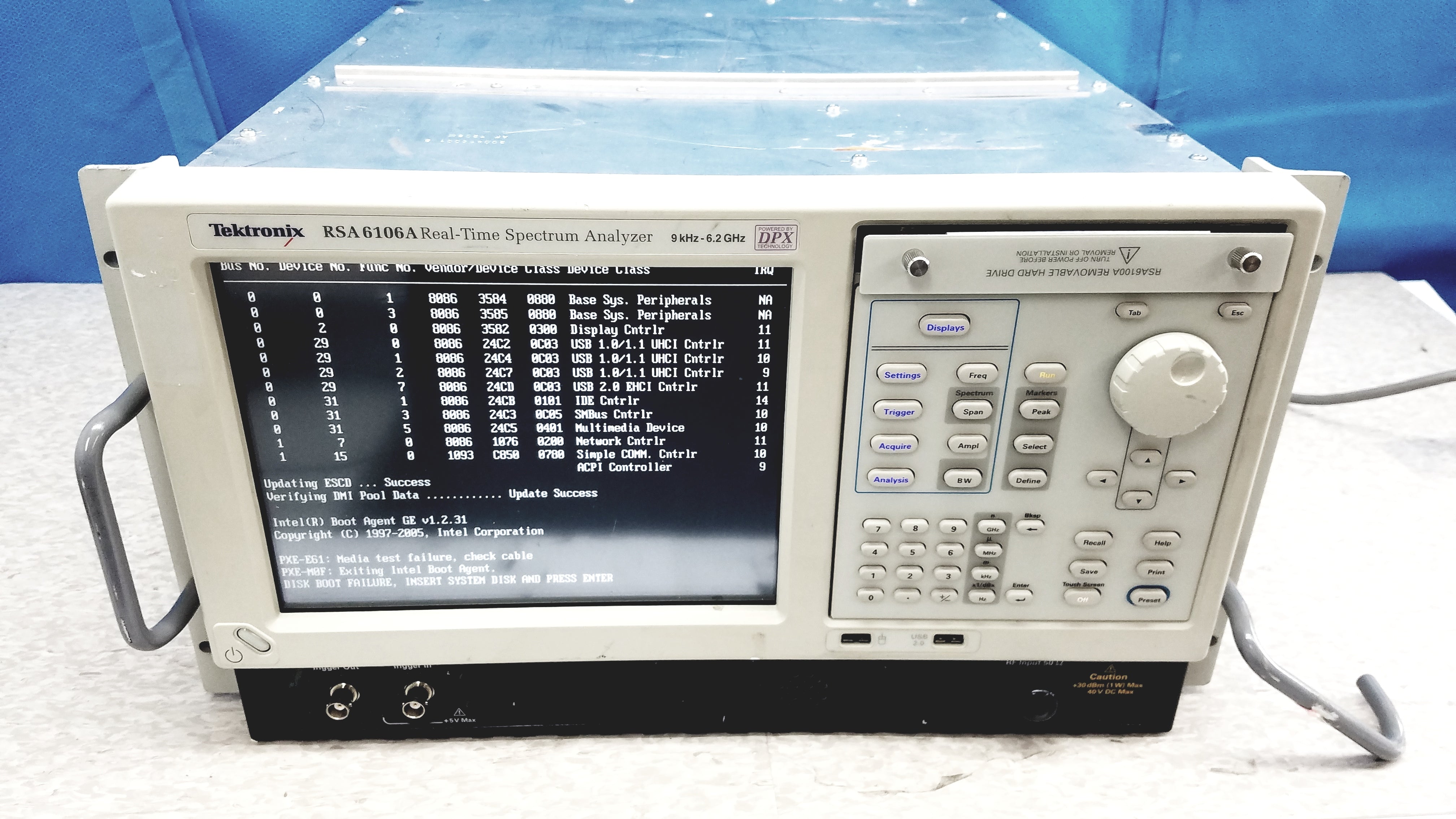 Load image into Gallery viewer, Tektronix RSA6106A Real-Time Spectrum Analyzer 9kHz-6.2GHz