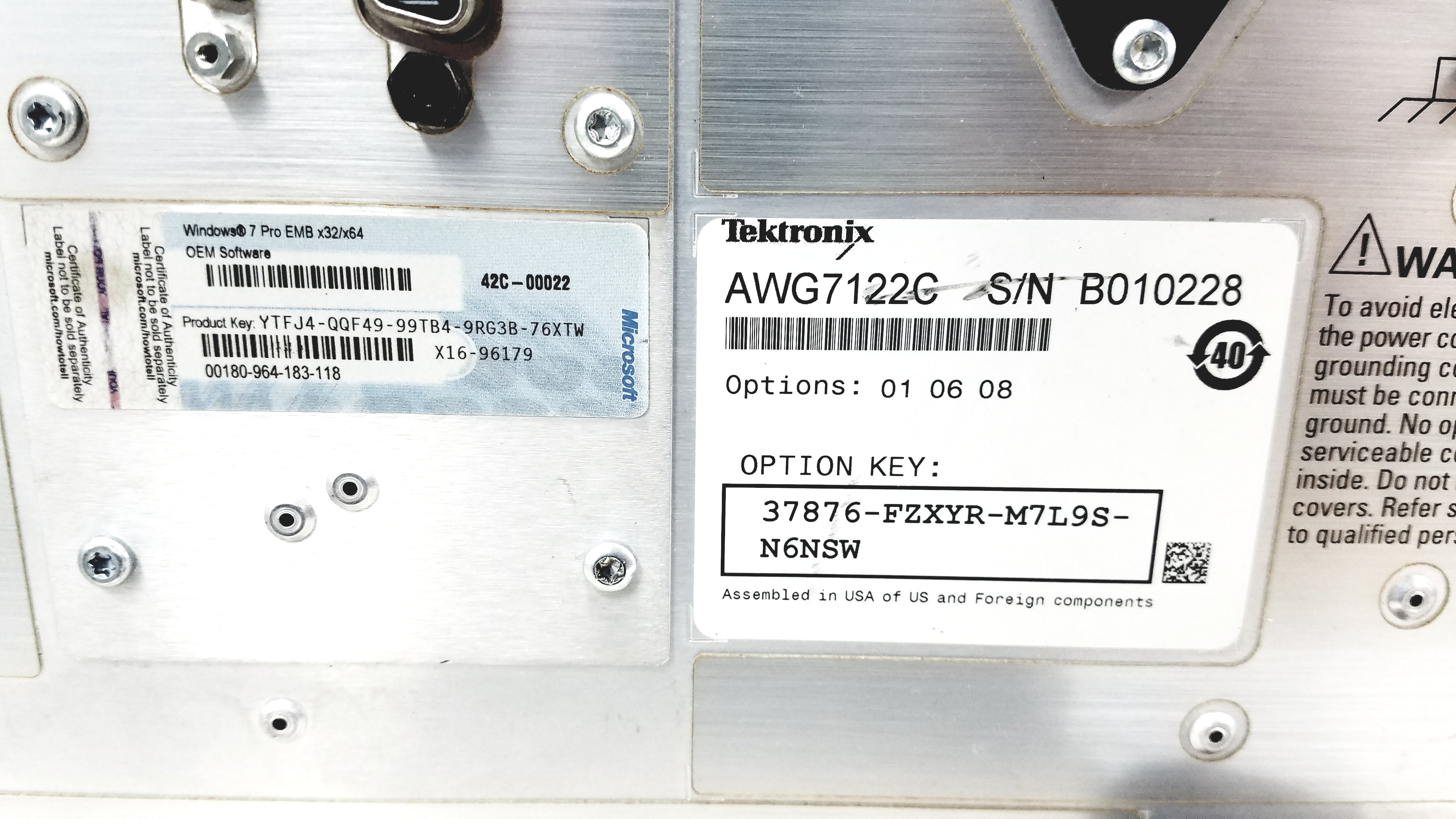 Load image into Gallery viewer, Tektronix AWG7122C Arbitrary Waveform Generator 24 GS/s