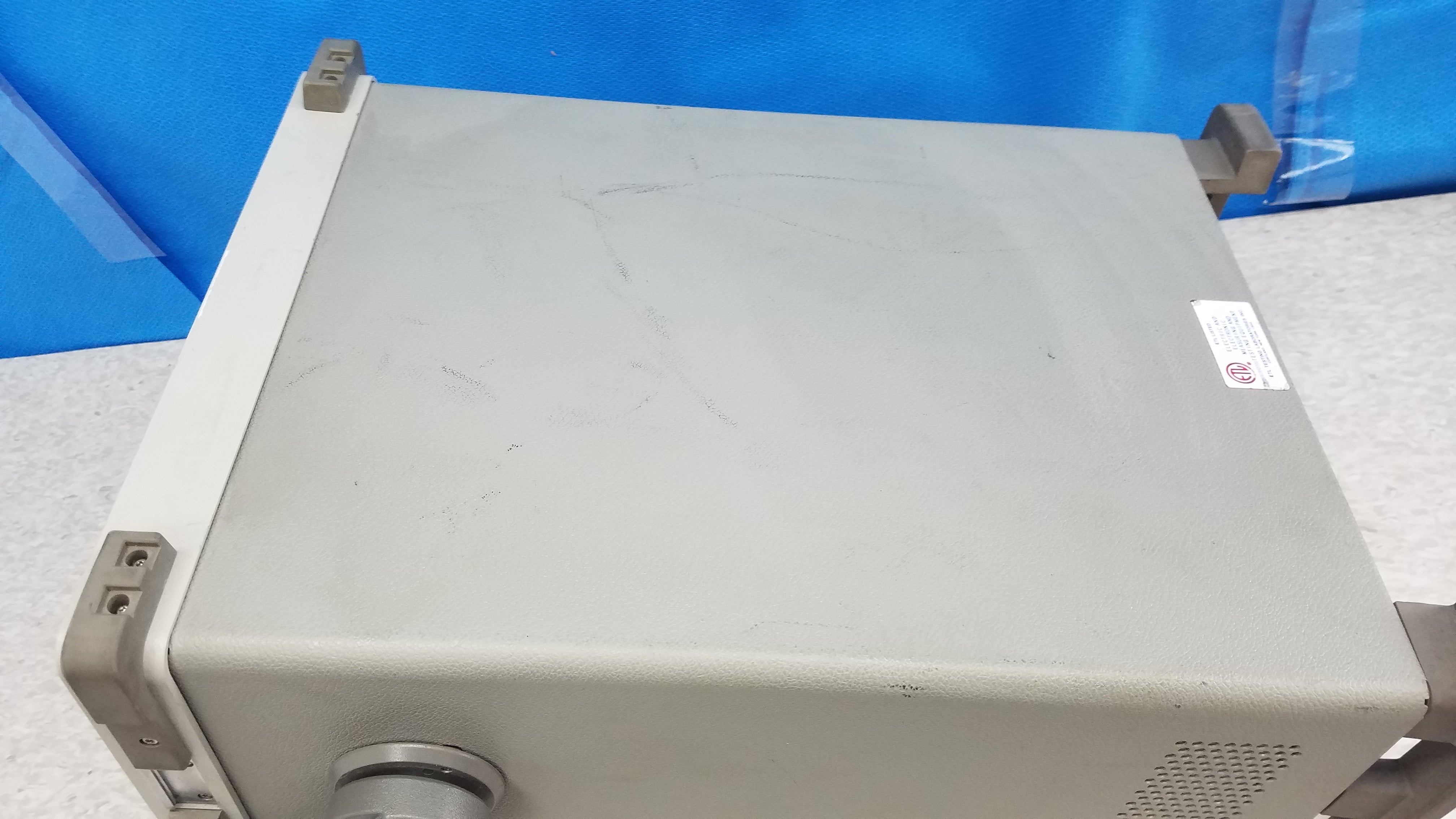 Load image into Gallery viewer, HP Hewlett Packard 8920A RF Communications Test Set With Bag  0.4-1000 MHz
