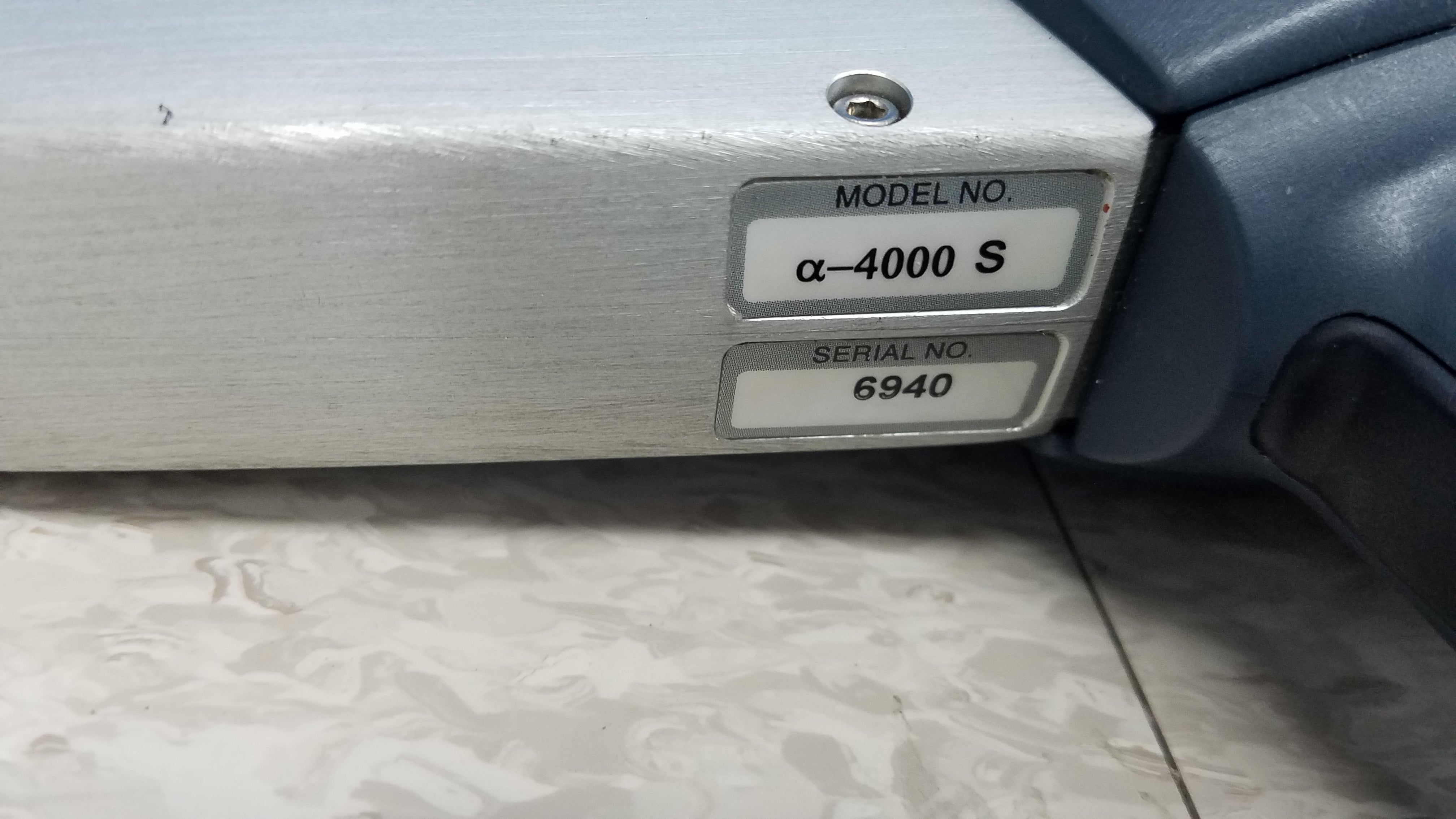 Load image into Gallery viewer, Innov-X Systems a-4000 S Alpha Handheld ARC_XRF1 Analyzer Spectrometer Kit