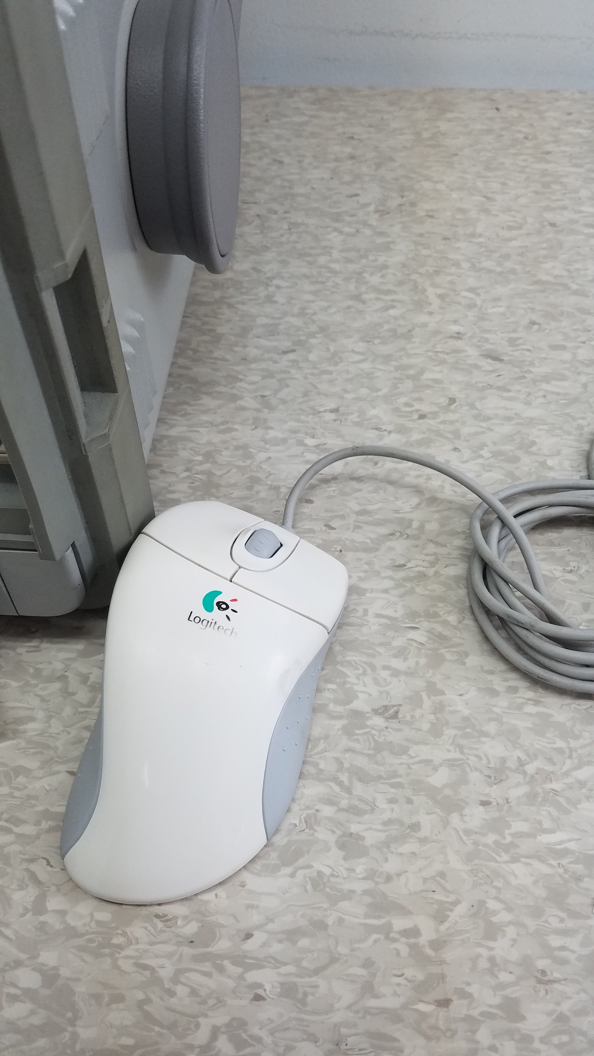 Load image into Gallery viewer, Hewlett Packard 8147 Optical Time Domain Reflectometer With Accessories &amp; Case