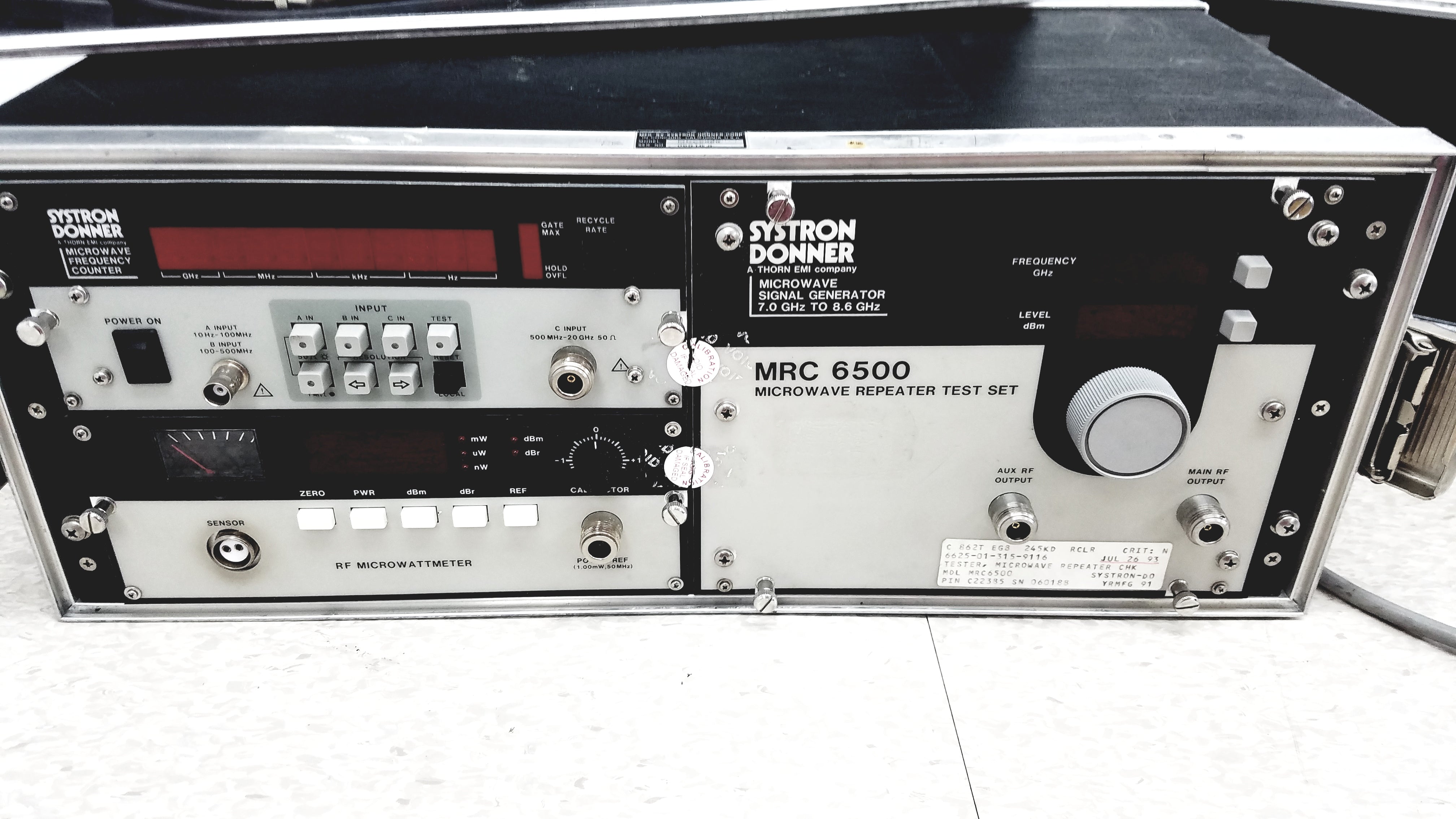 Load image into Gallery viewer, Systron Donner MRC 6500 Microwave Repeater Test Set Signal Generator 7.0-8.6GHz