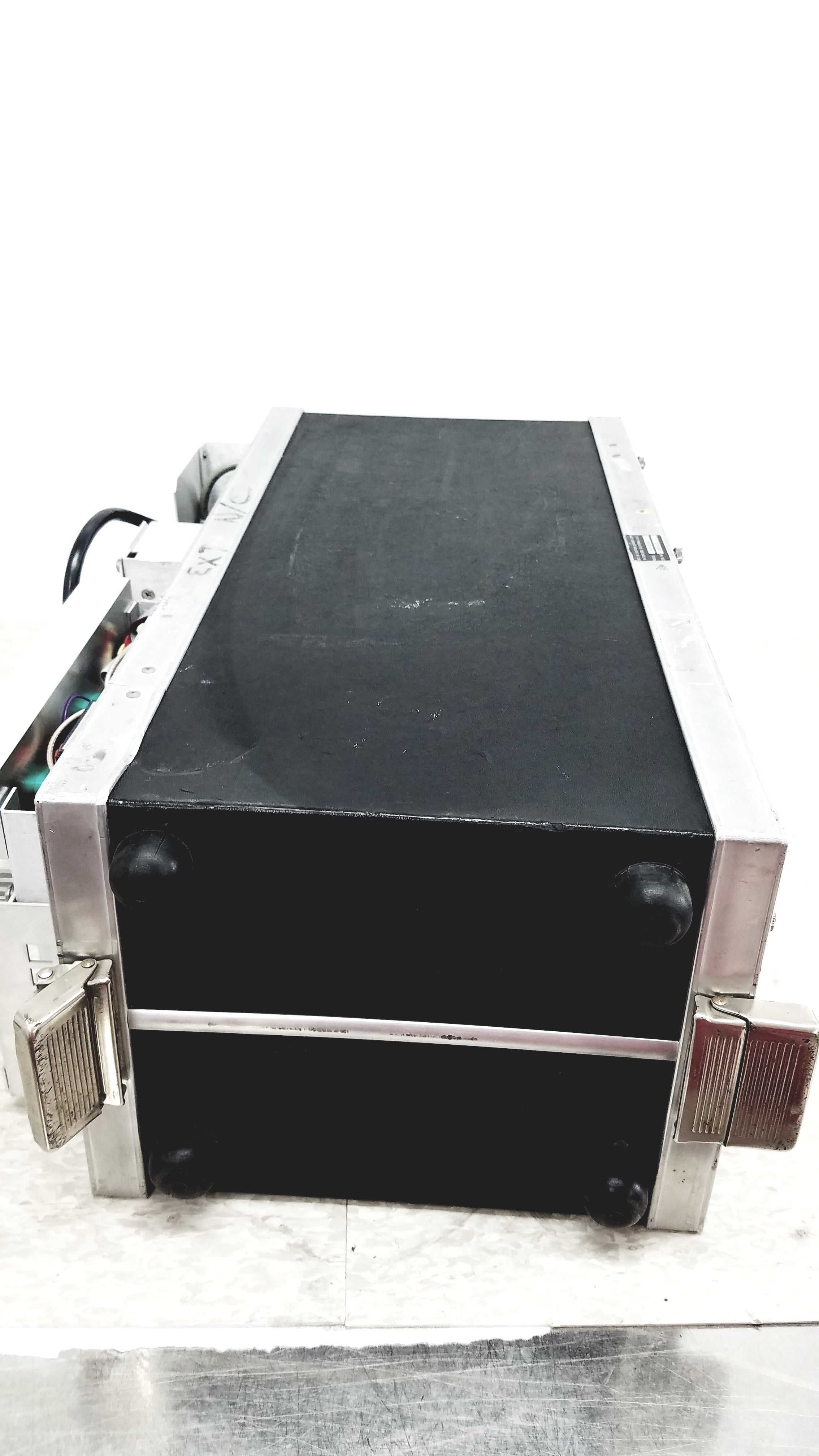 Load image into Gallery viewer, Systron Donner MRC 6500 Microwave Repeater Test Set Signal Generator 7.0-8.6GHz