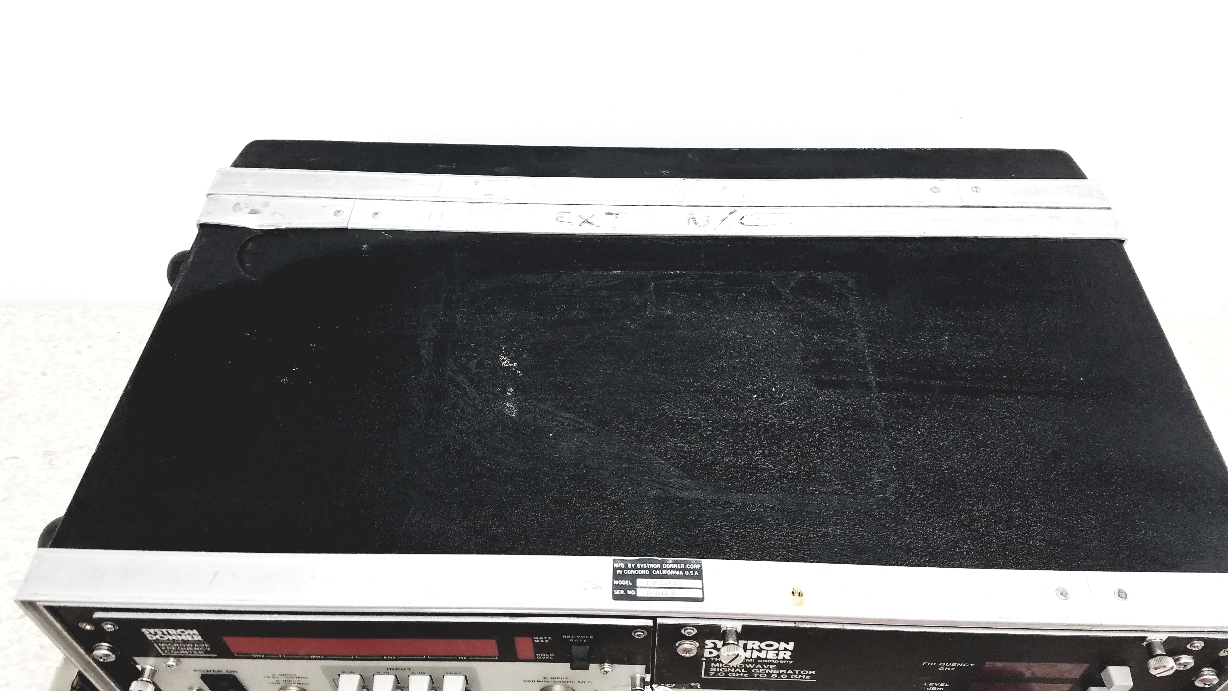 Load image into Gallery viewer, Systron Donner MRC 6500 Microwave Repeater Test Set Signal Generator 7.0-8.6GHz