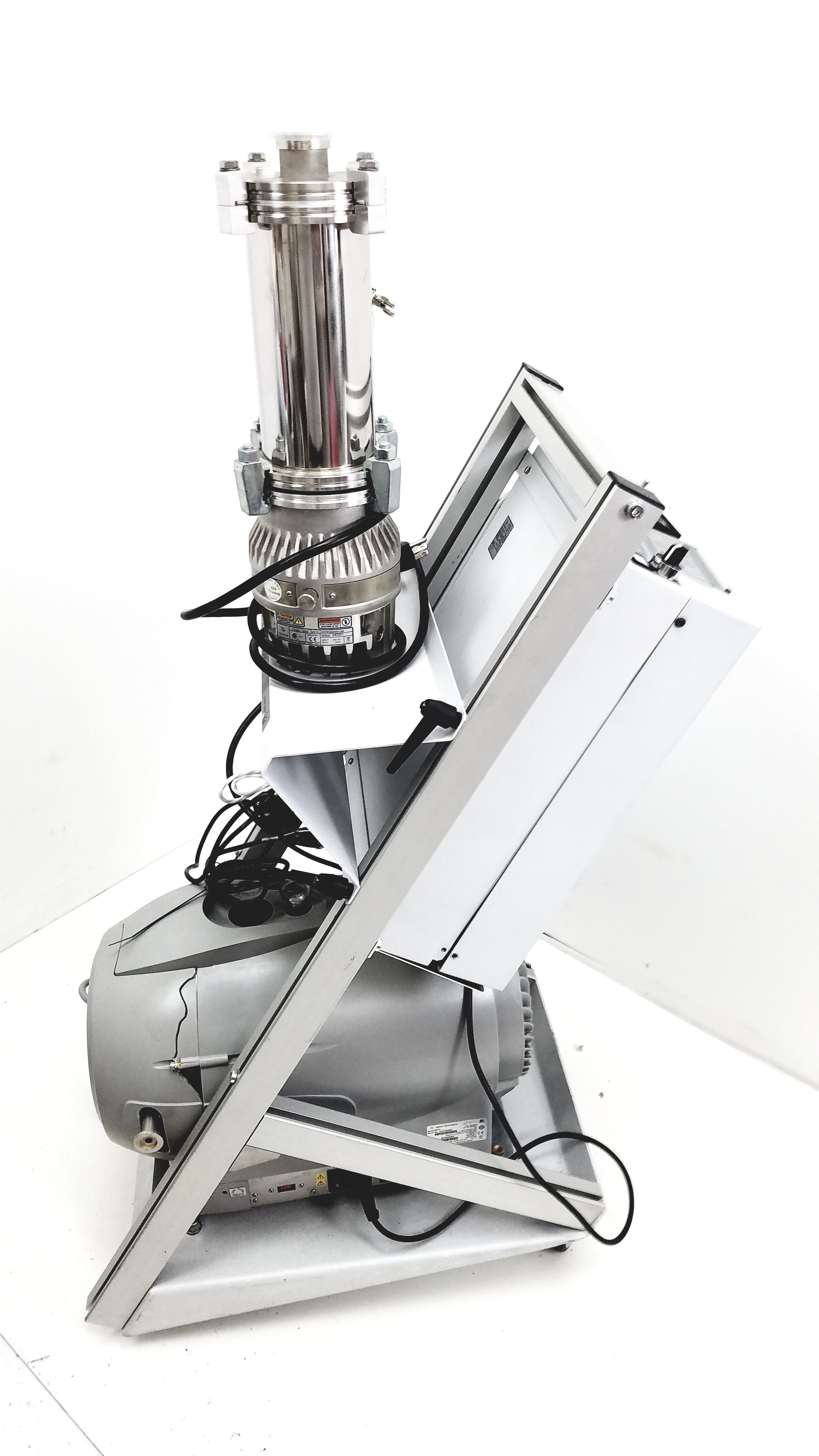 Load image into Gallery viewer, Varian Turbo-V 301-AG Navigator Vacuum Pump System With Agilent IDP15 Dry Scroll Pump &amp; Cart