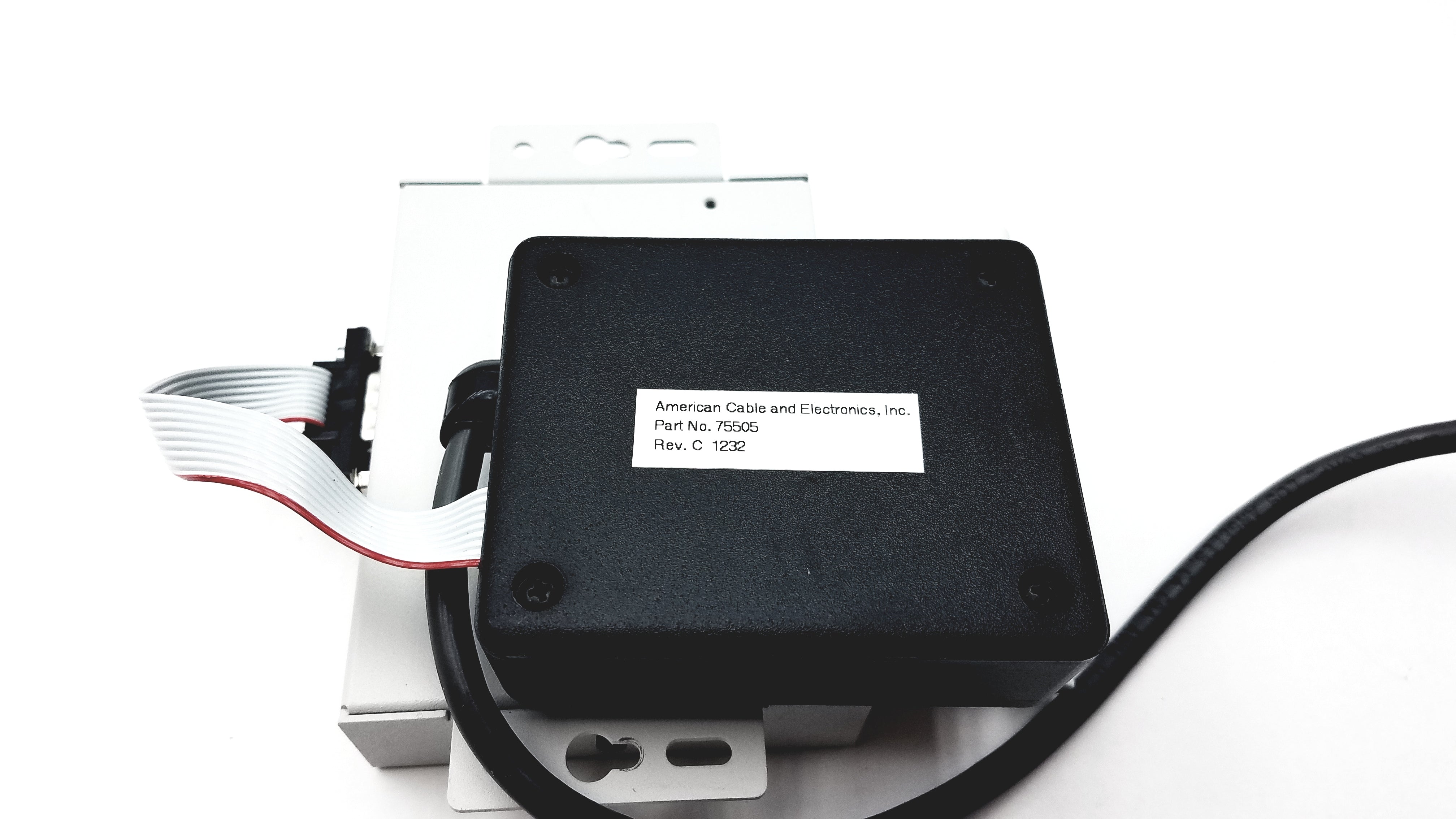 Load image into Gallery viewer, Silex SX-500 Wireless Serial Device Server