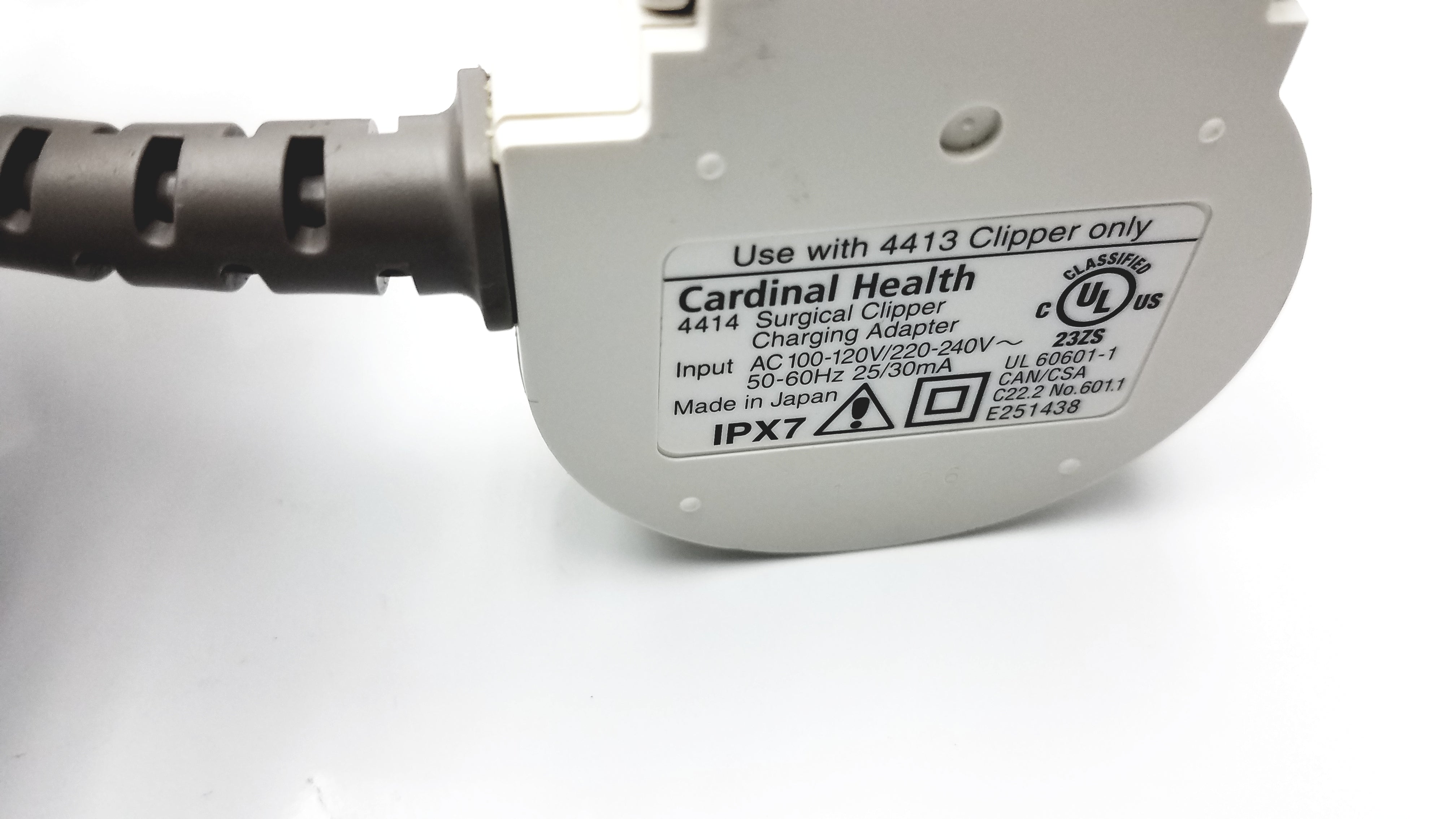 Load image into Gallery viewer, Cardinal Health 4414 Surgical Clipper Charging Adapter