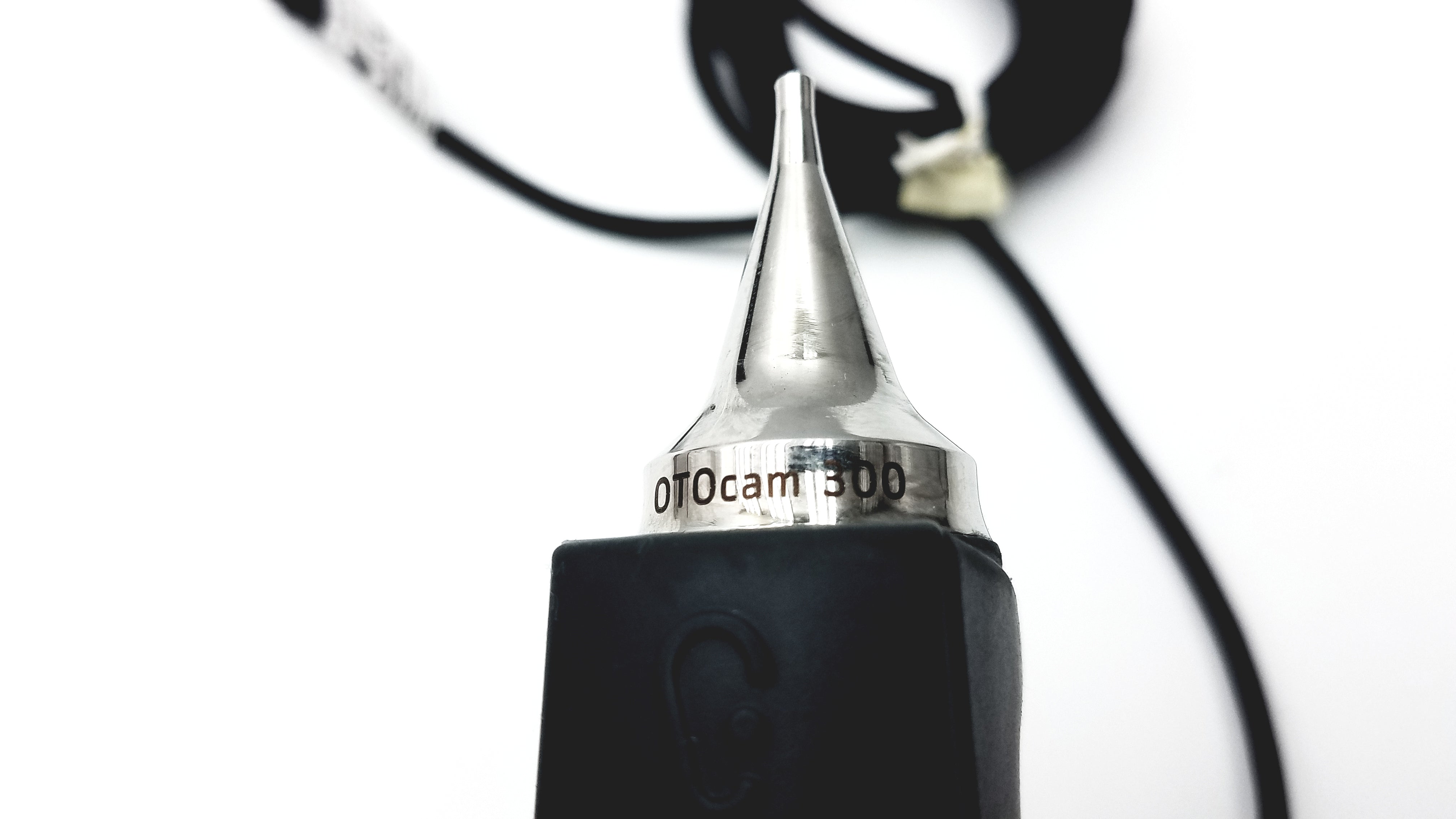 Load image into Gallery viewer, Video otoscope OTOcam 300